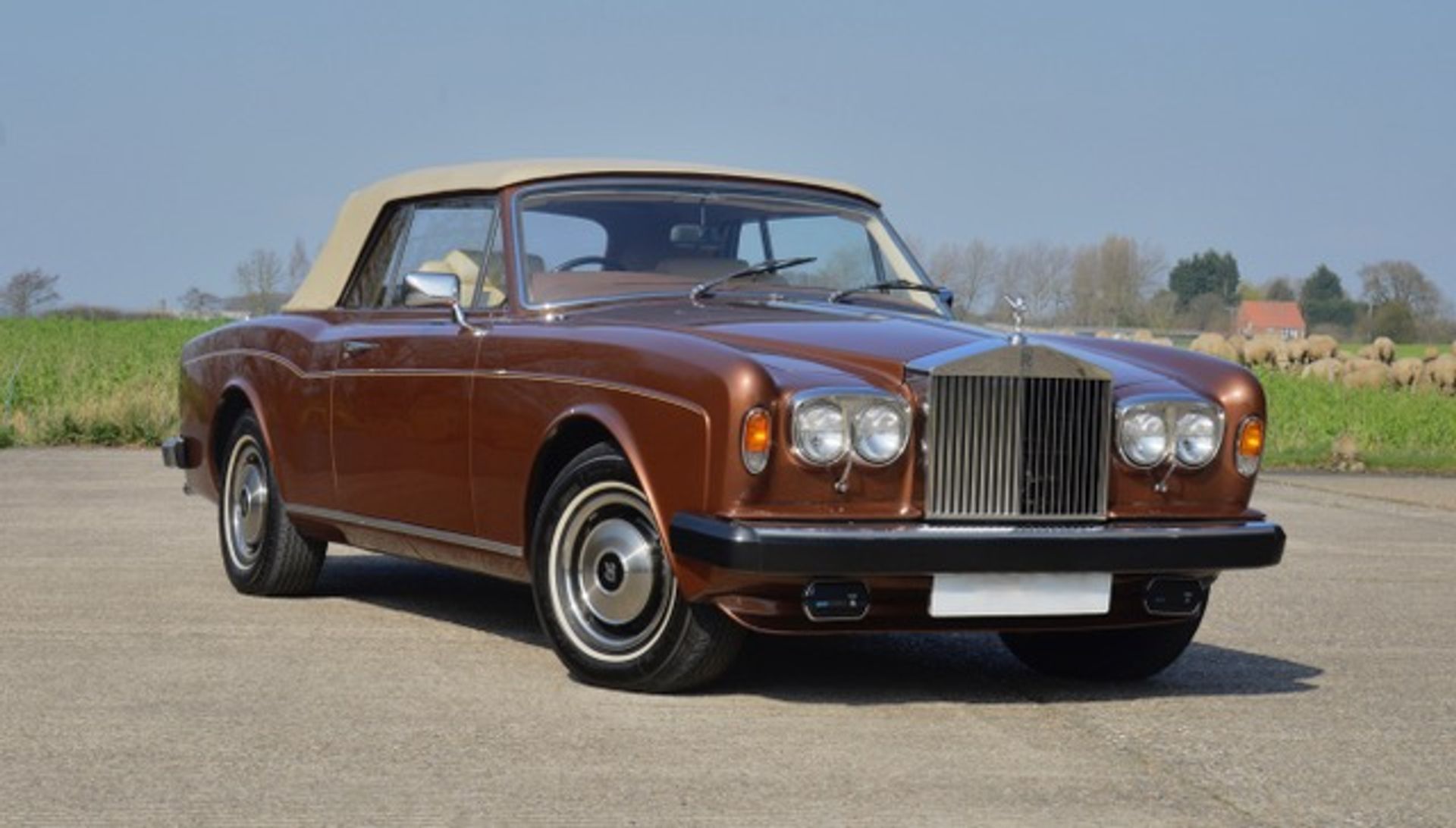 ROLLS ROYCE CORNICHE CONVERTIBLE 