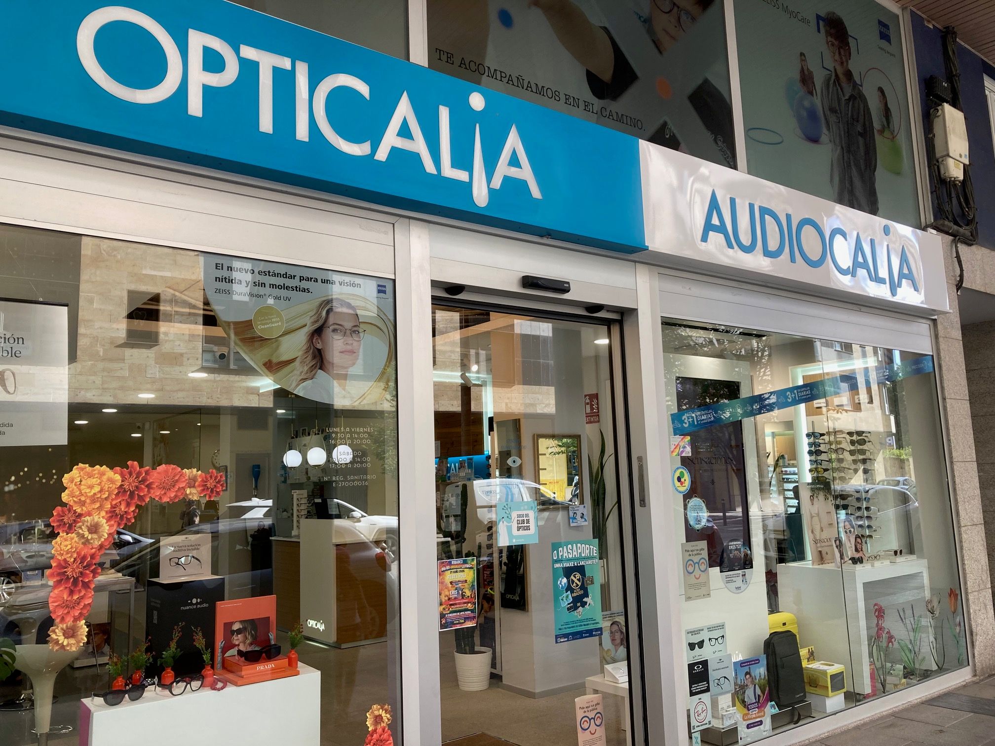 Opticalia