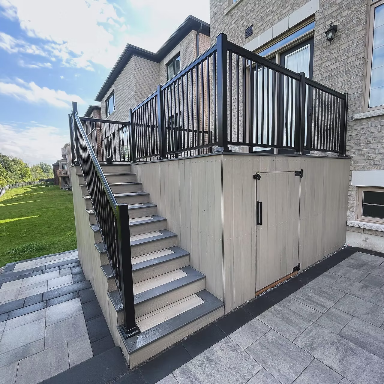 Vaughan Flagstone Walkway — photo 1