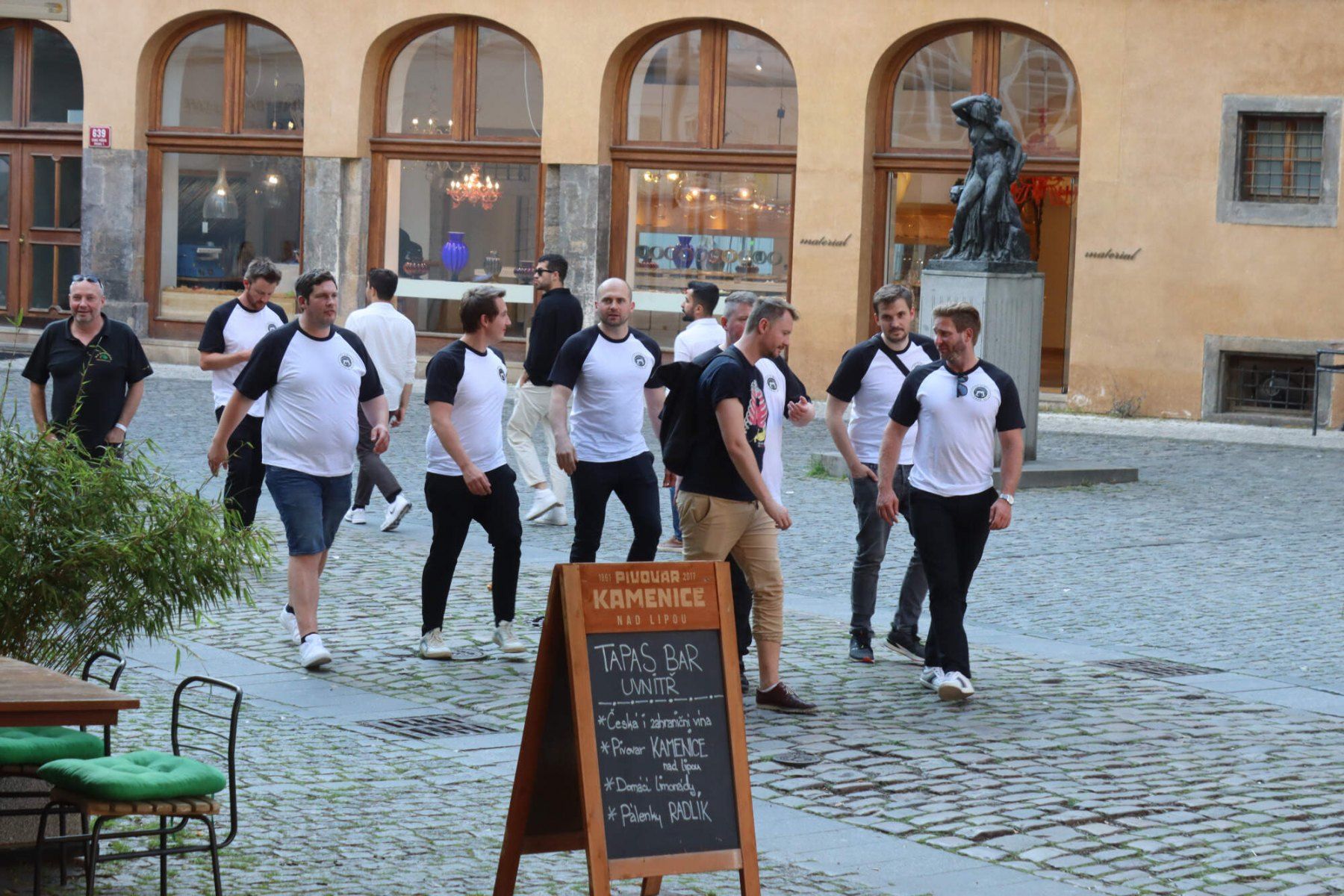 Old Prague Ham, photo 2 of 74