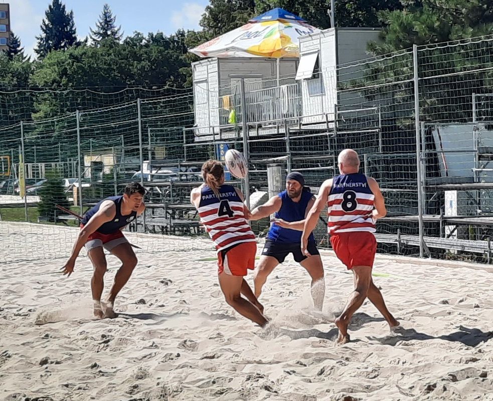 Old Boys beach rugby, photo 4 of 60