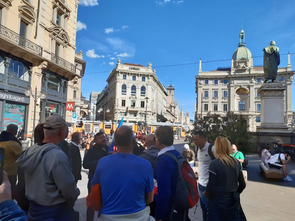 Milan tour, photo 17 of 91