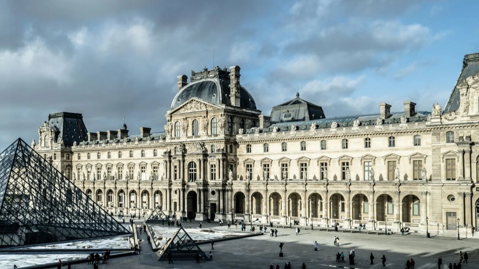 French Senate Proposes Taxing Unrealized Gains: New Challenges for Cryptocurrency Investors