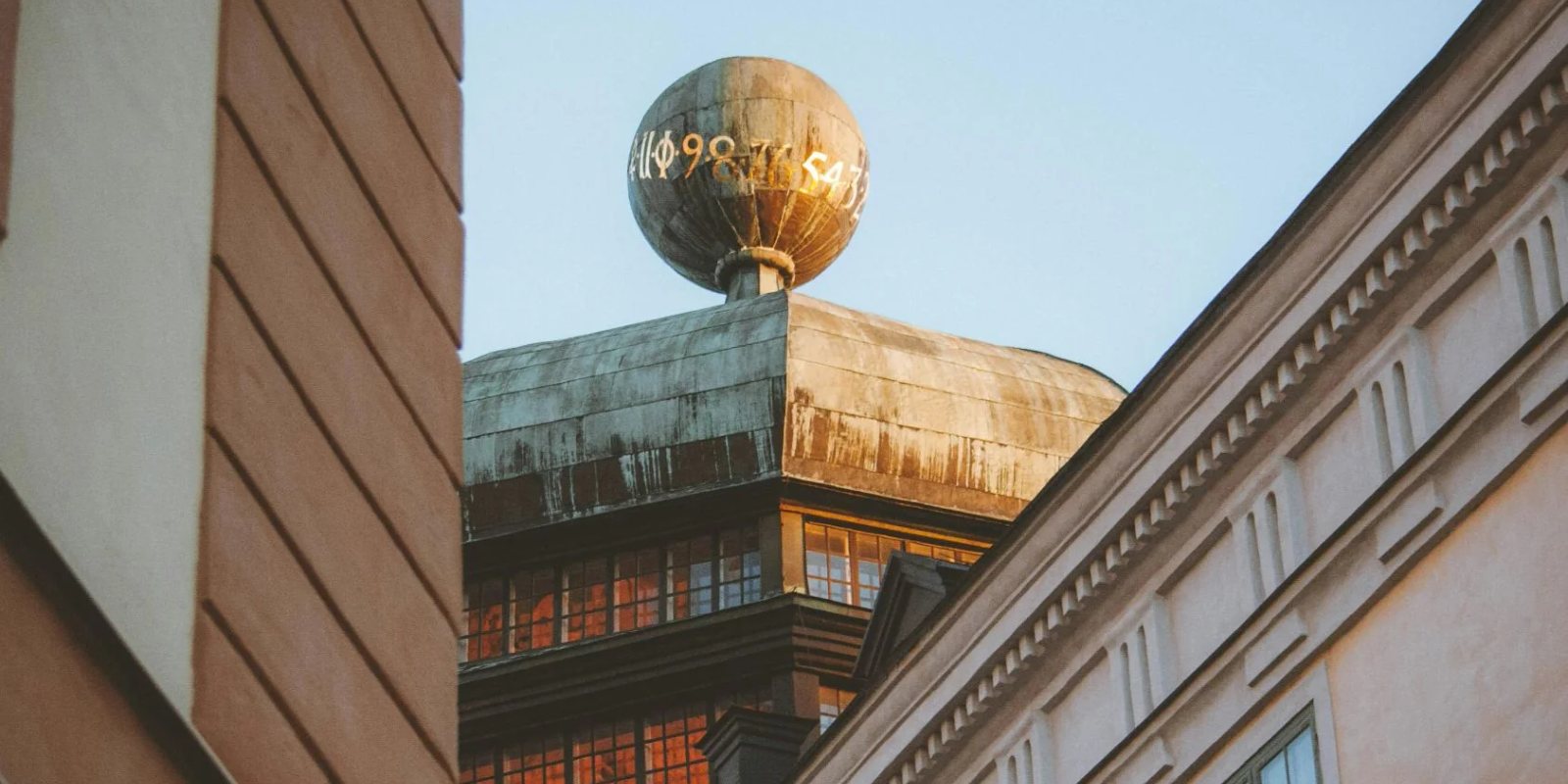 Open and Regulated Swedish Cryptocurrency Tax System:Overview and outlook