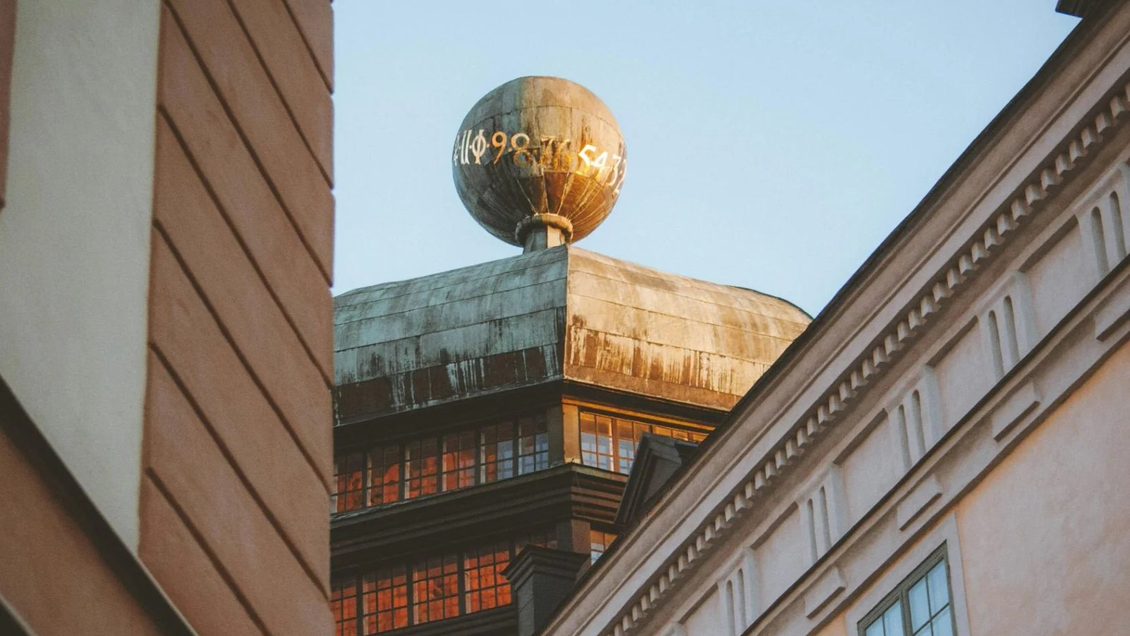 Open and Regulated Swedish Cryptocurrency Tax System:Overview and outlook