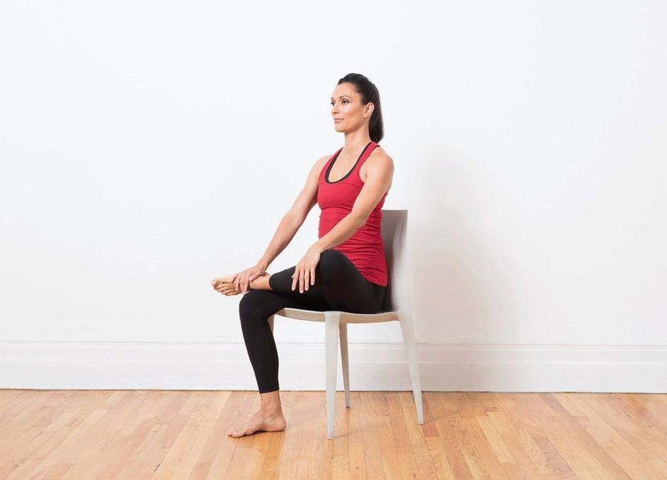 Yoga exercises that you can do easily at the office