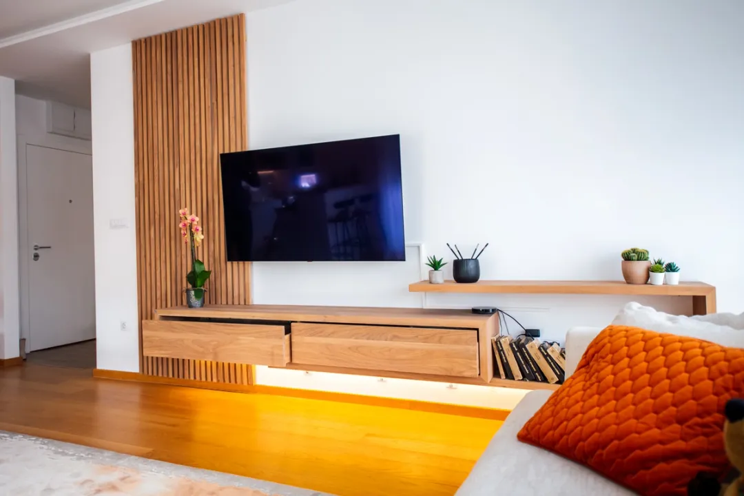 TV komoda 