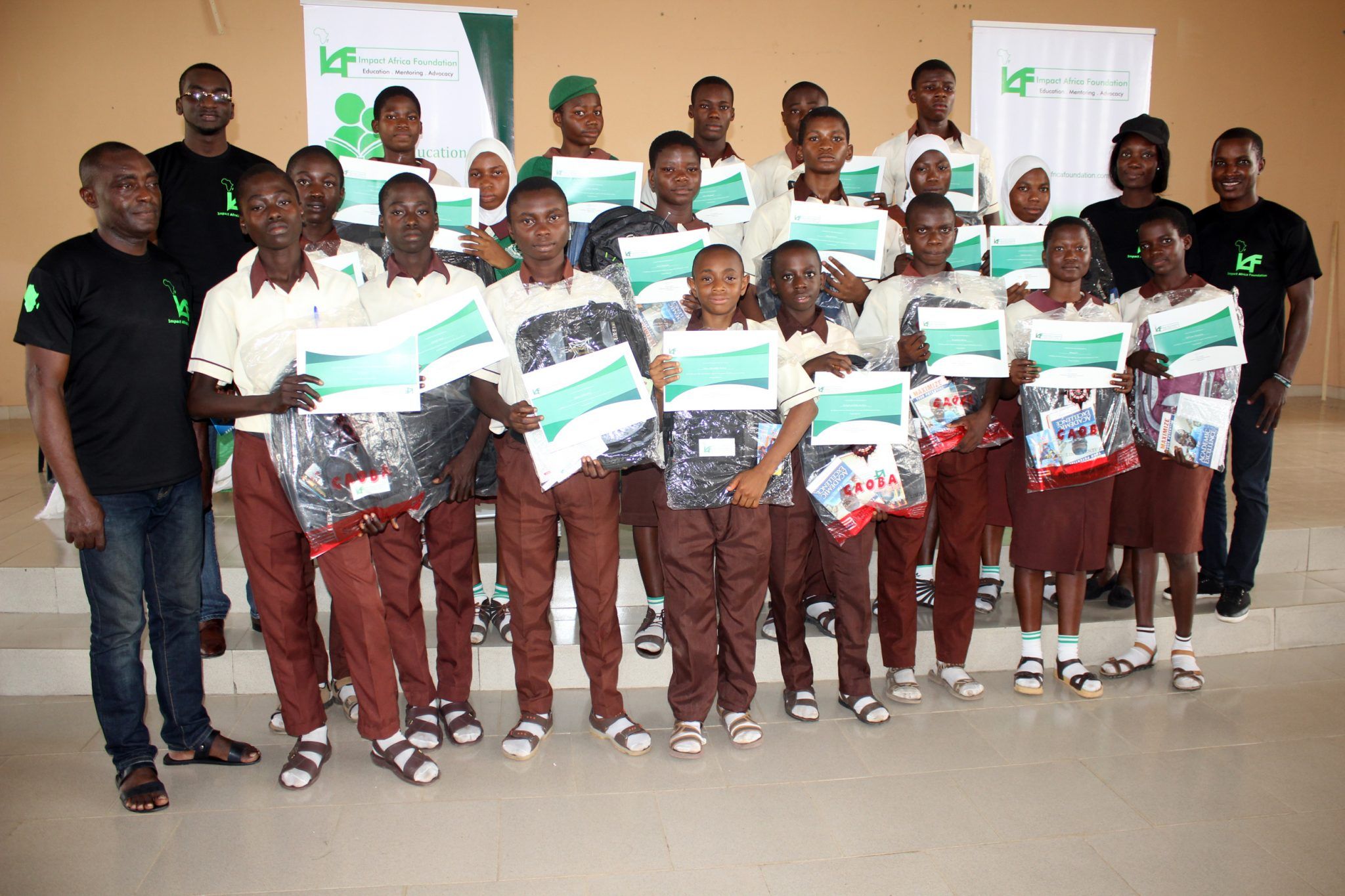 Award of scholarship to 135 students in 5 schools across 3 states