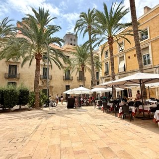 Plaza de la Santa Faz de Alicante