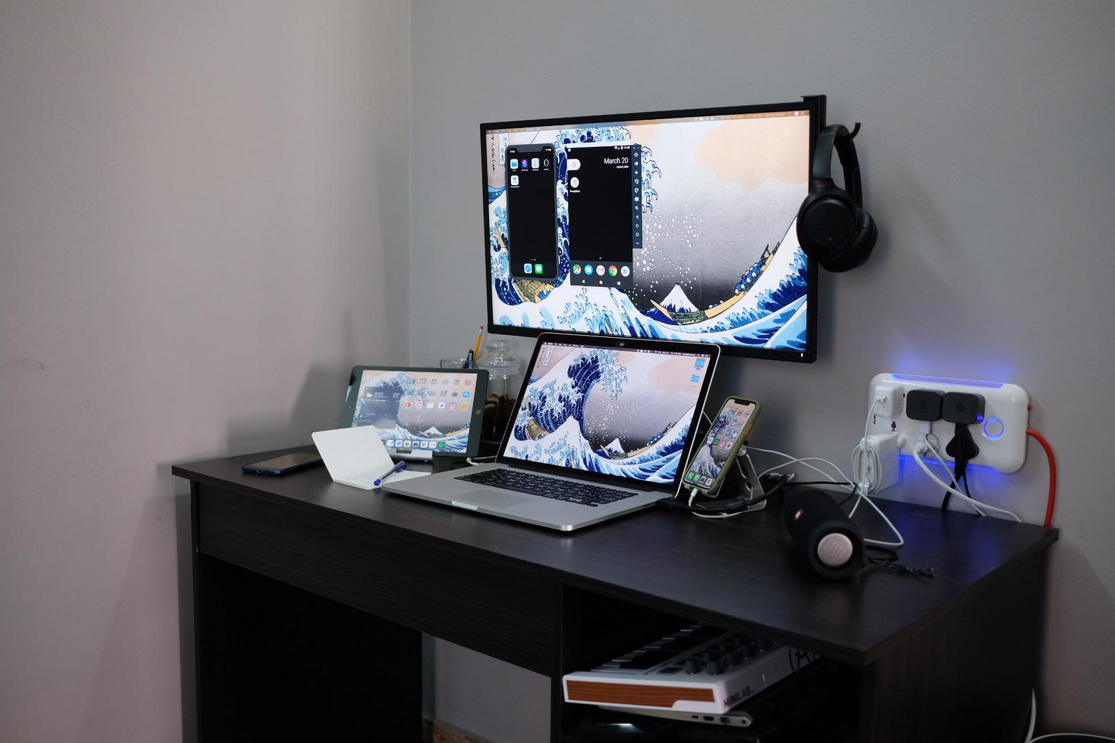 Mobile app developer WFH setup | Remote Setups