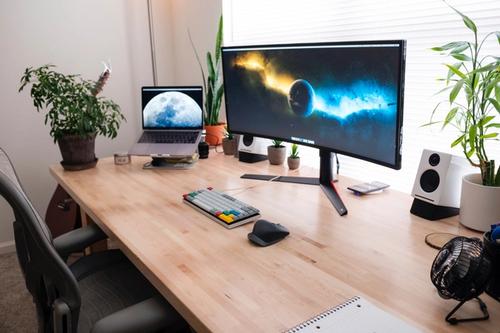 Home office setup with Ultrawide monitor