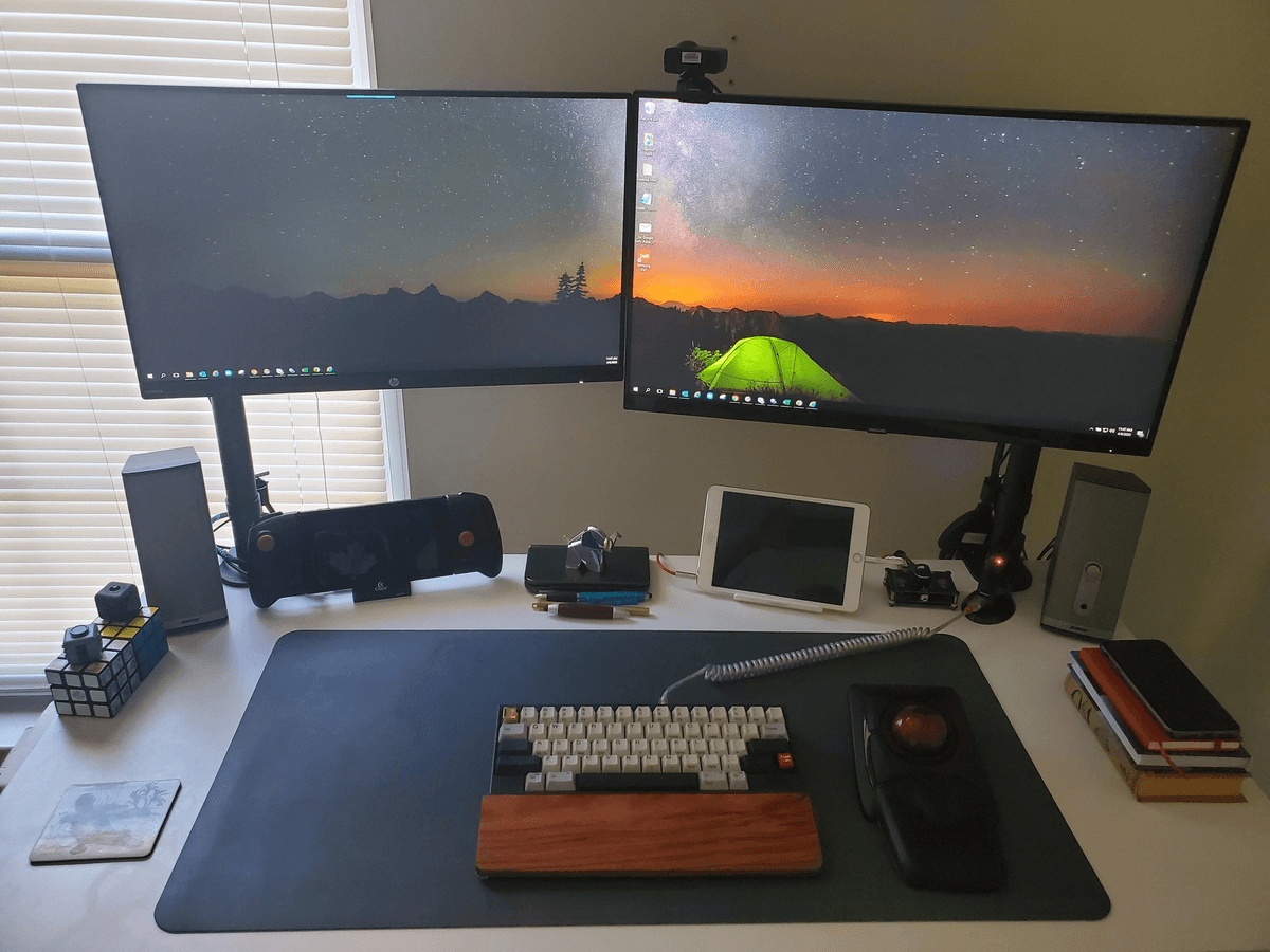 Clean Dual Monitor Standing Desk Setup | Remote Setups