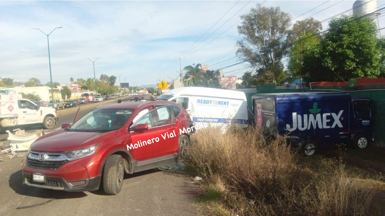 Accidente Se Registra Carambola Vehicular En La Morelia Quiroga