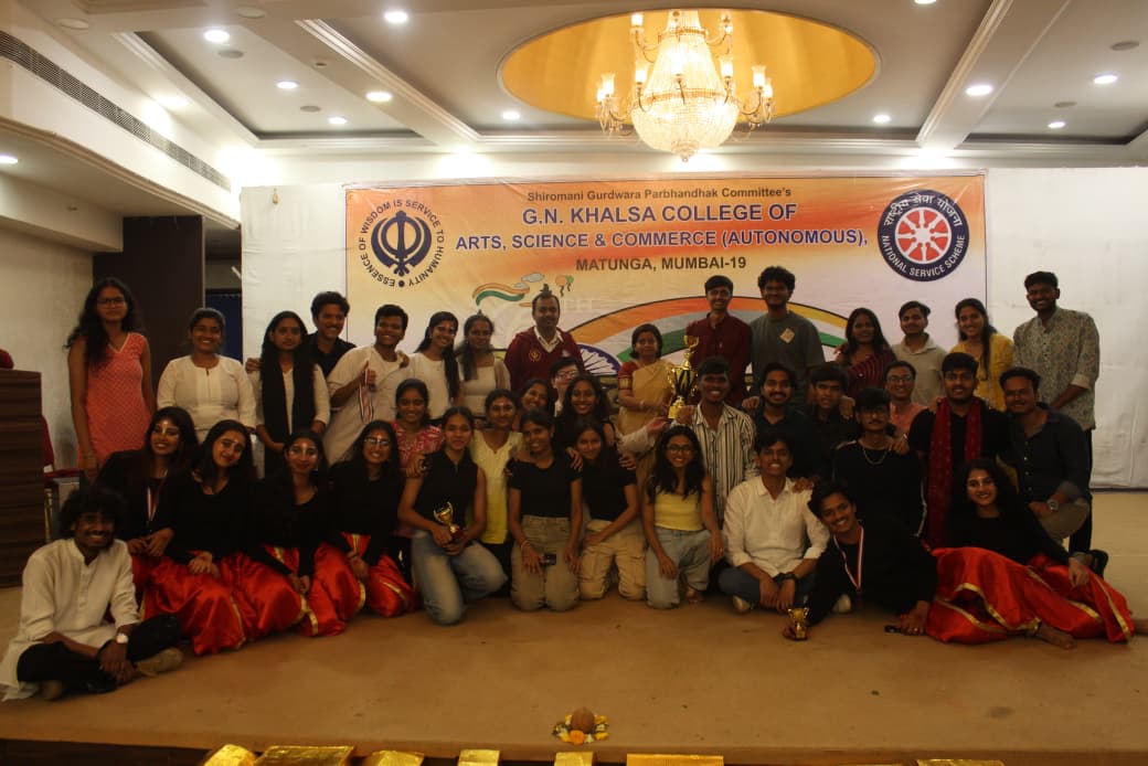 AAGAAZ - Best College Runner Up