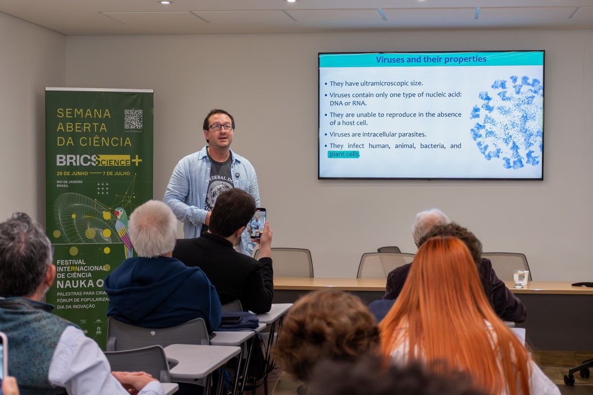 Imagem de corpo do texto do conteúdo Comitiva do Brics visita o CCS