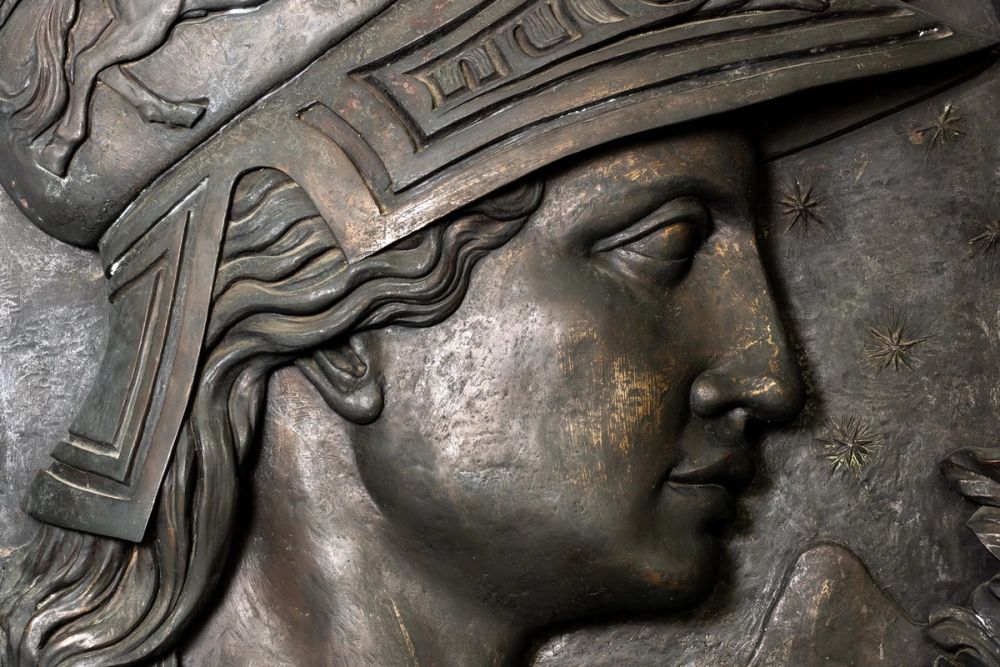 imagem principal do conteúdo Minerva, o símbolo da UFRJ há 100 anos