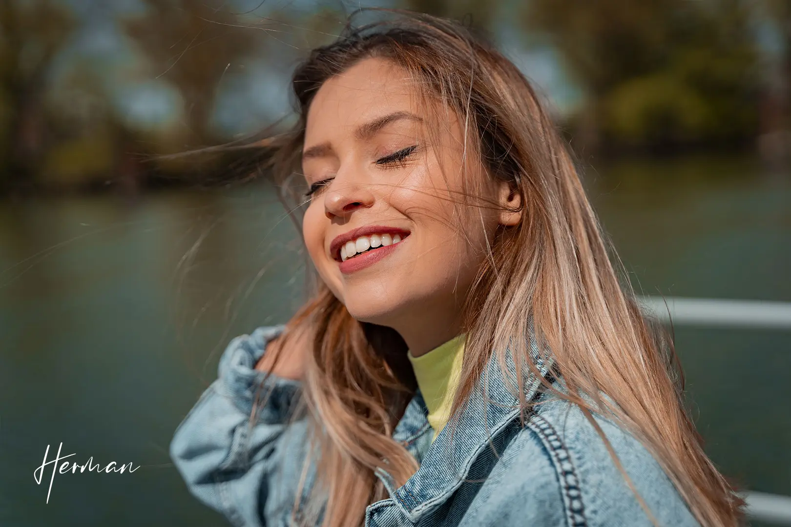 Laura in het zonnetje in Den Haag