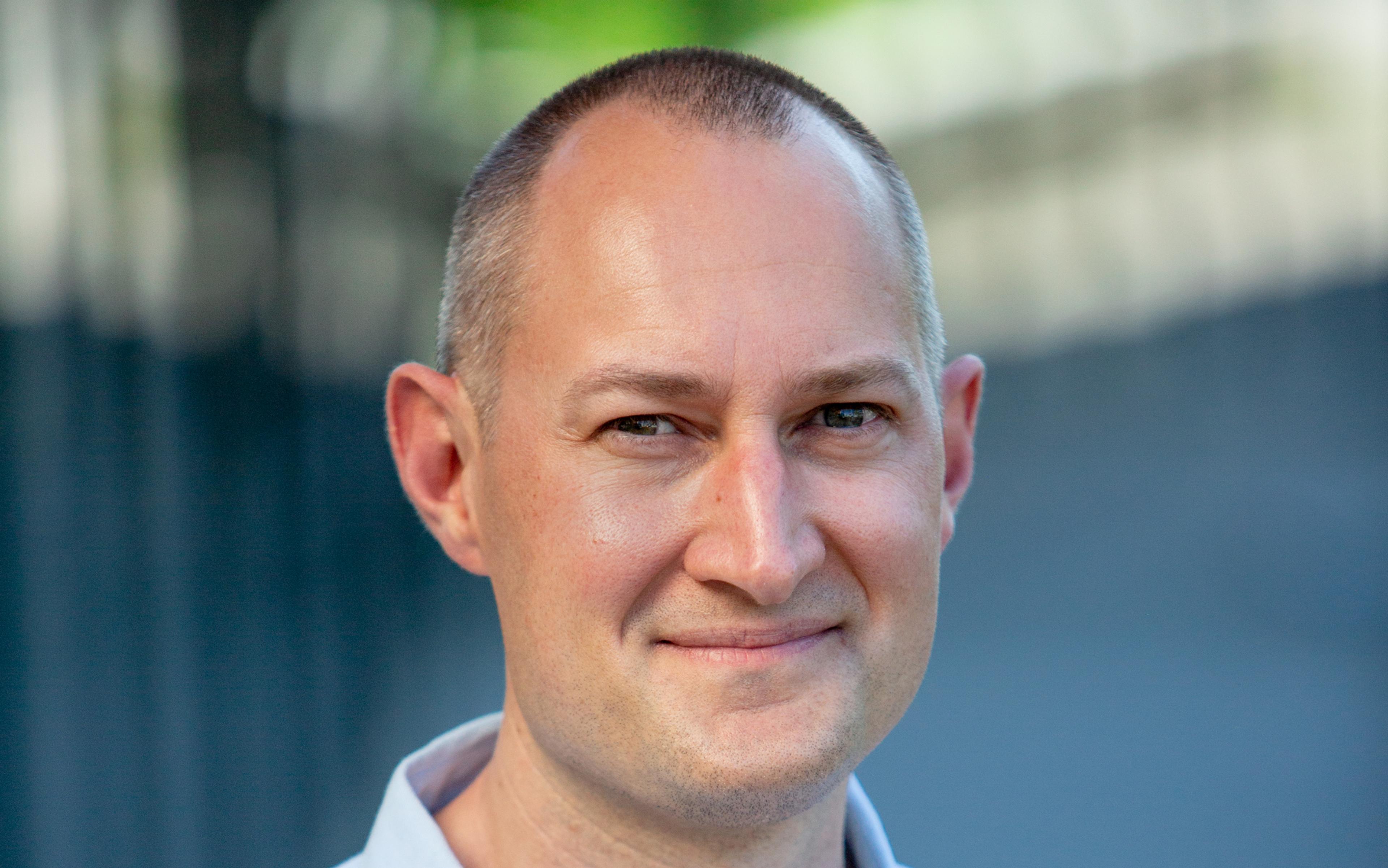 Utvikler Simen Brekken