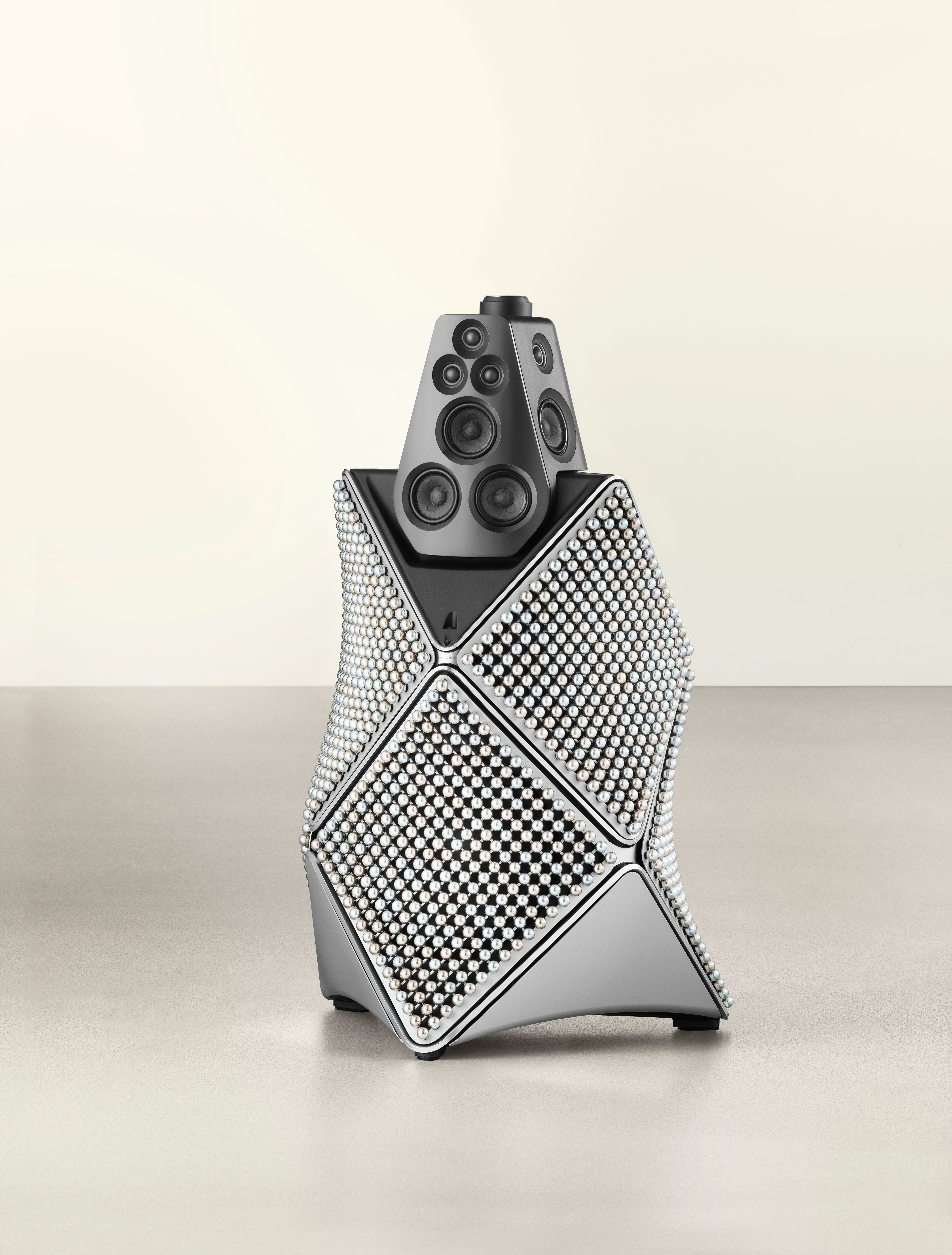 ラジオ・コンポ Bang & Olufsen maxresdefault.jpg