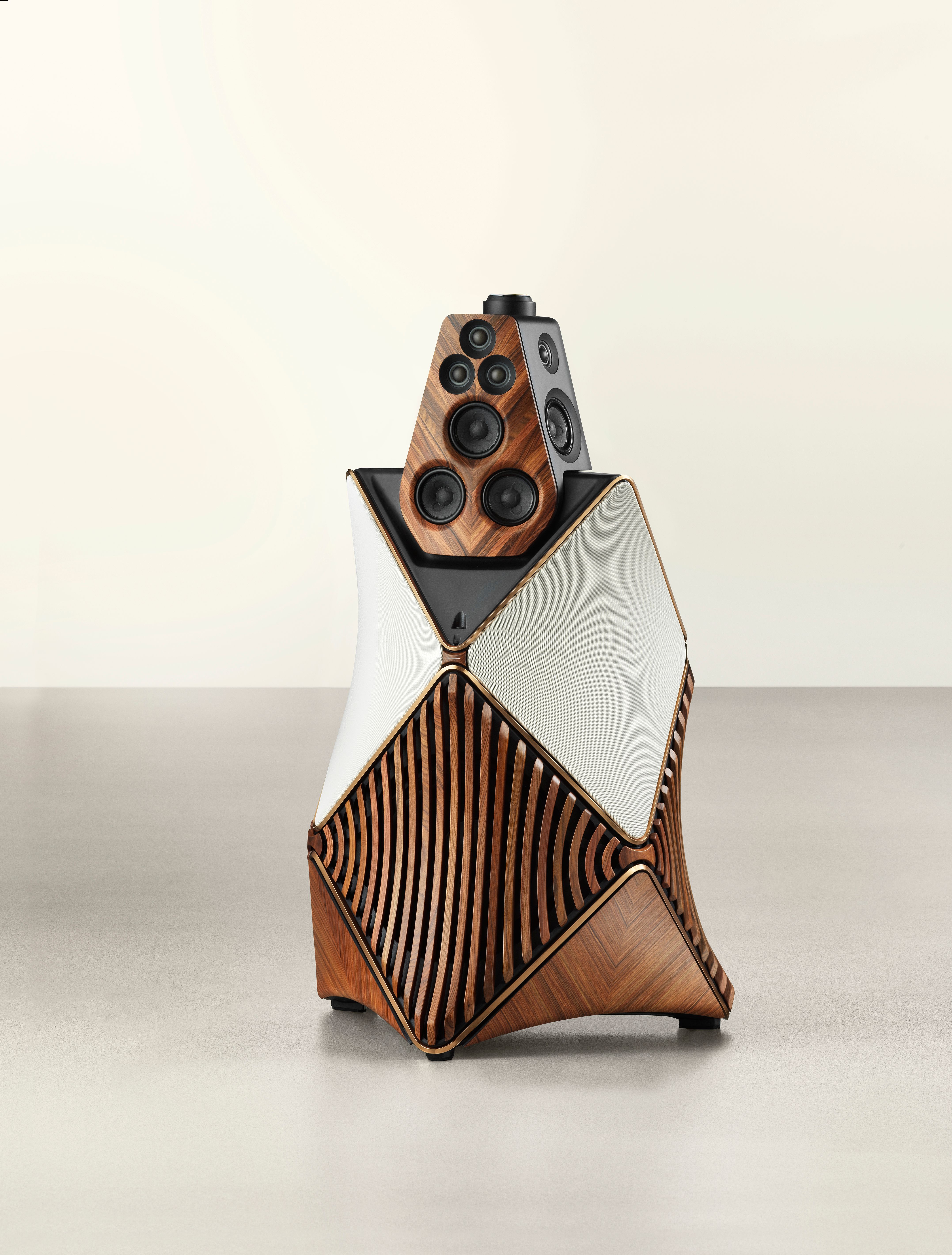 PIN–UP | Bang & Olufsen Revisits the Beolab 90 Speaker System