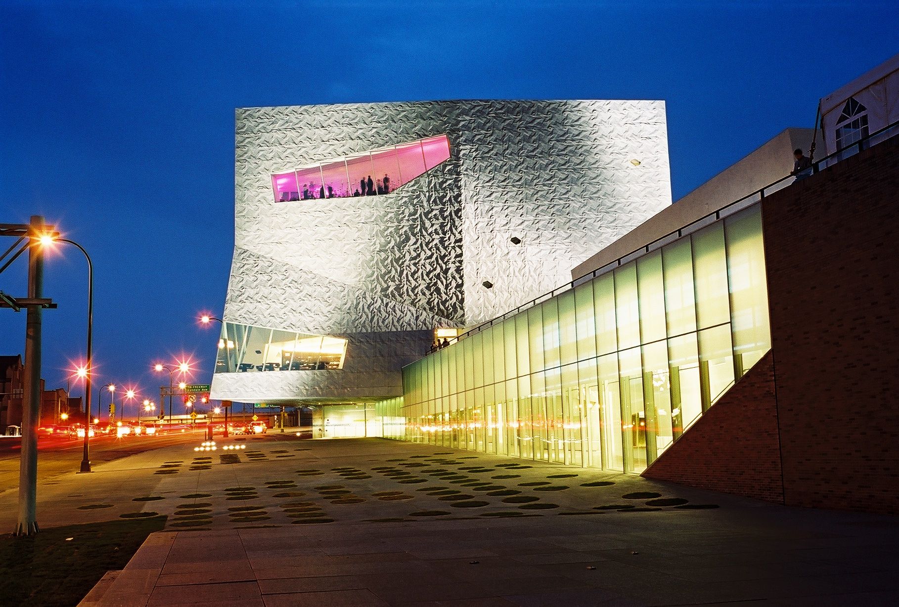 PIN–UP | HERZOG & DE MEURON'S COMMUNITY-BUILDING ART SPACES