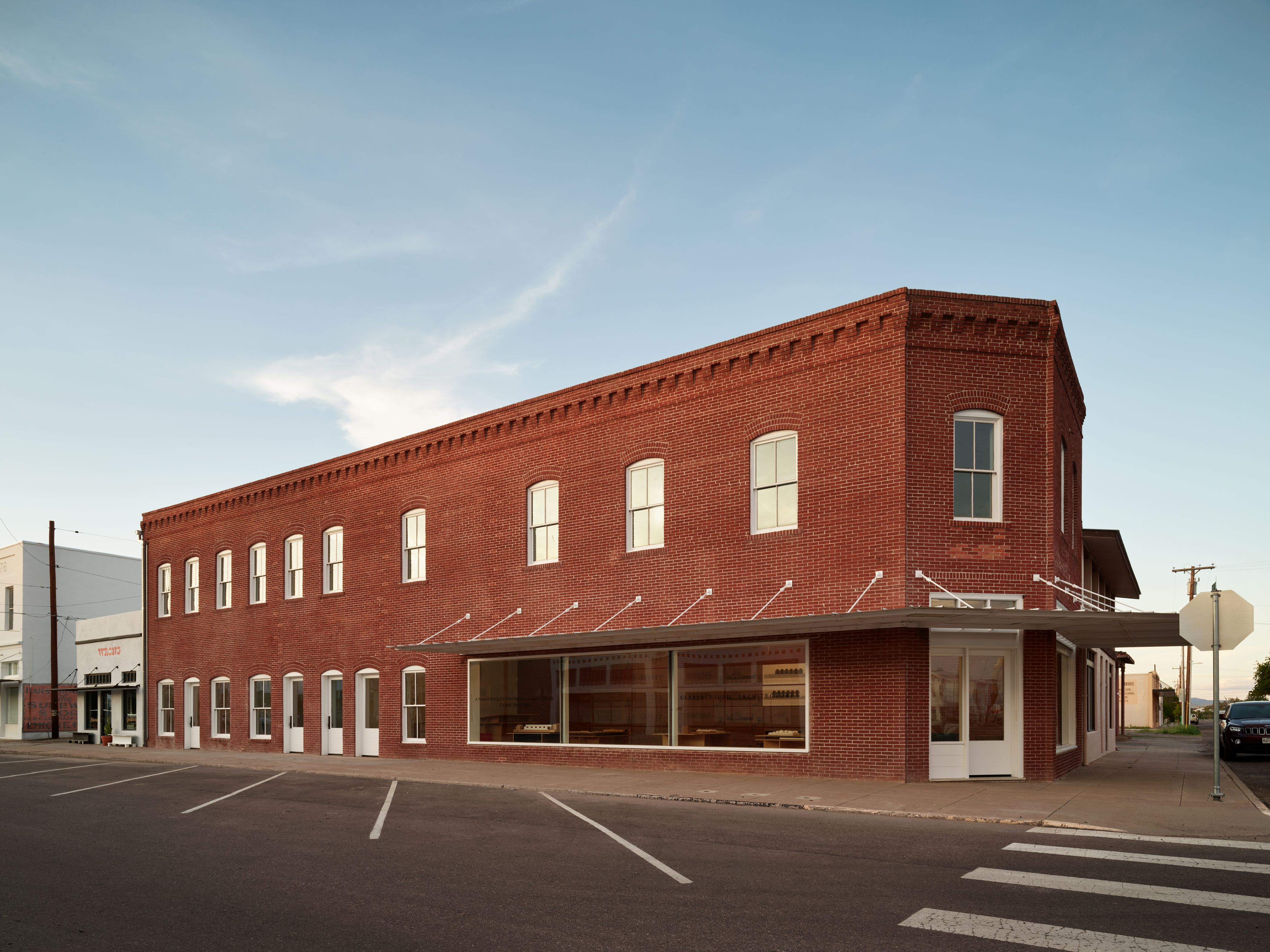 PIN–UP | JUDD'S RESTORED ARCHITECTURE OFFICE BRINGS HIS VISION