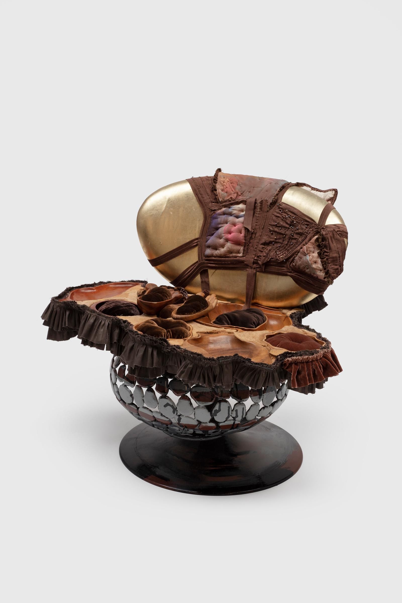 PIN–UP | JESSI REAVES'S DOMESTIC MISFITS AT THE WALKER