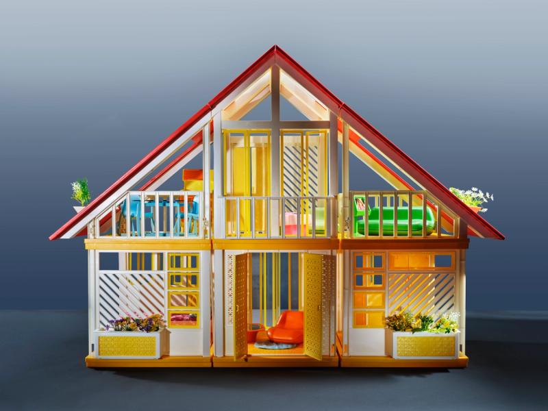 PIN–UP | THE BARBIE DREAMHOUSE