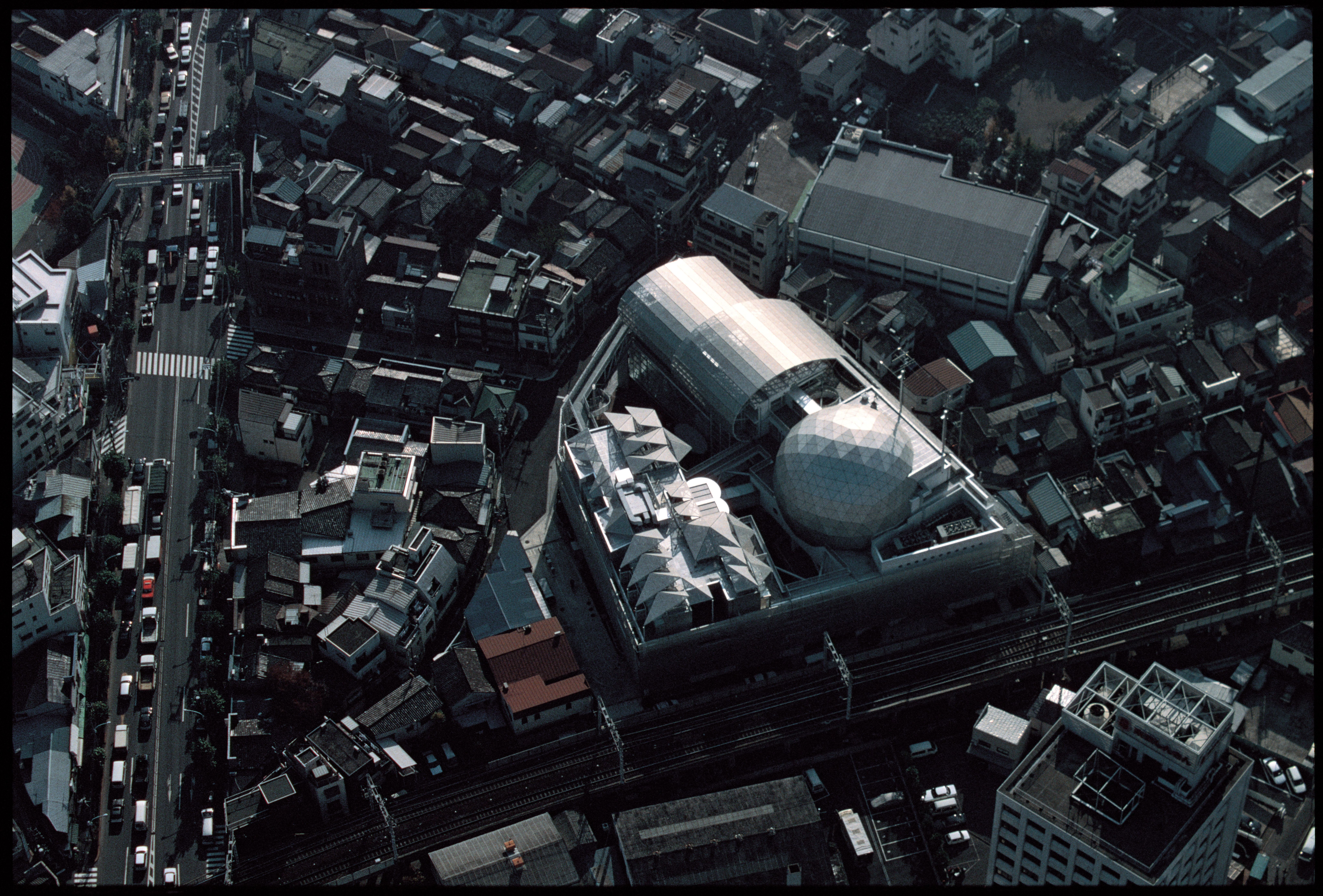 PIN–UP | FOR ITSUKO HASEGAWA, ARCHITECTURE IS SECOND NATURE