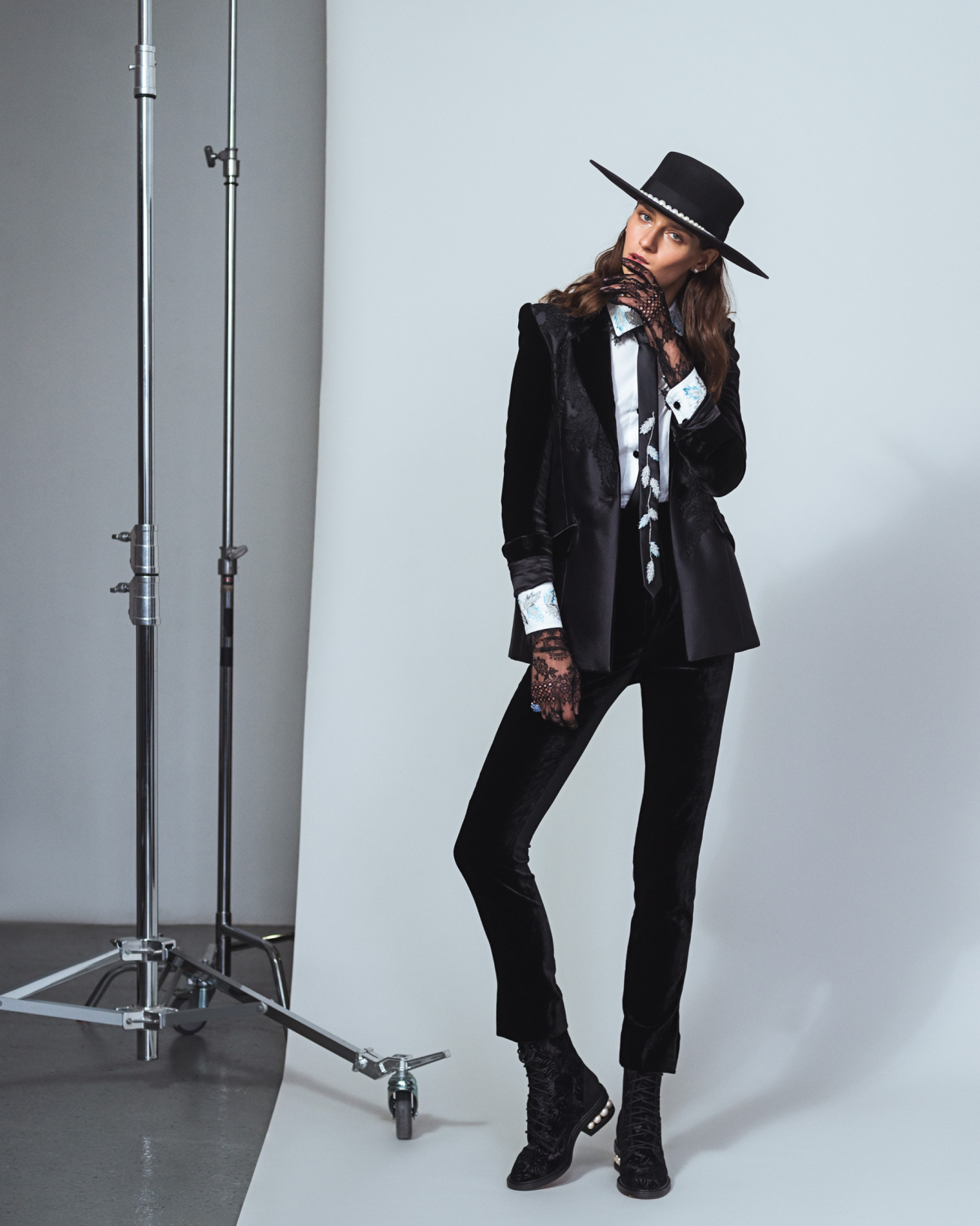 Enter the House of RIVERSJADE