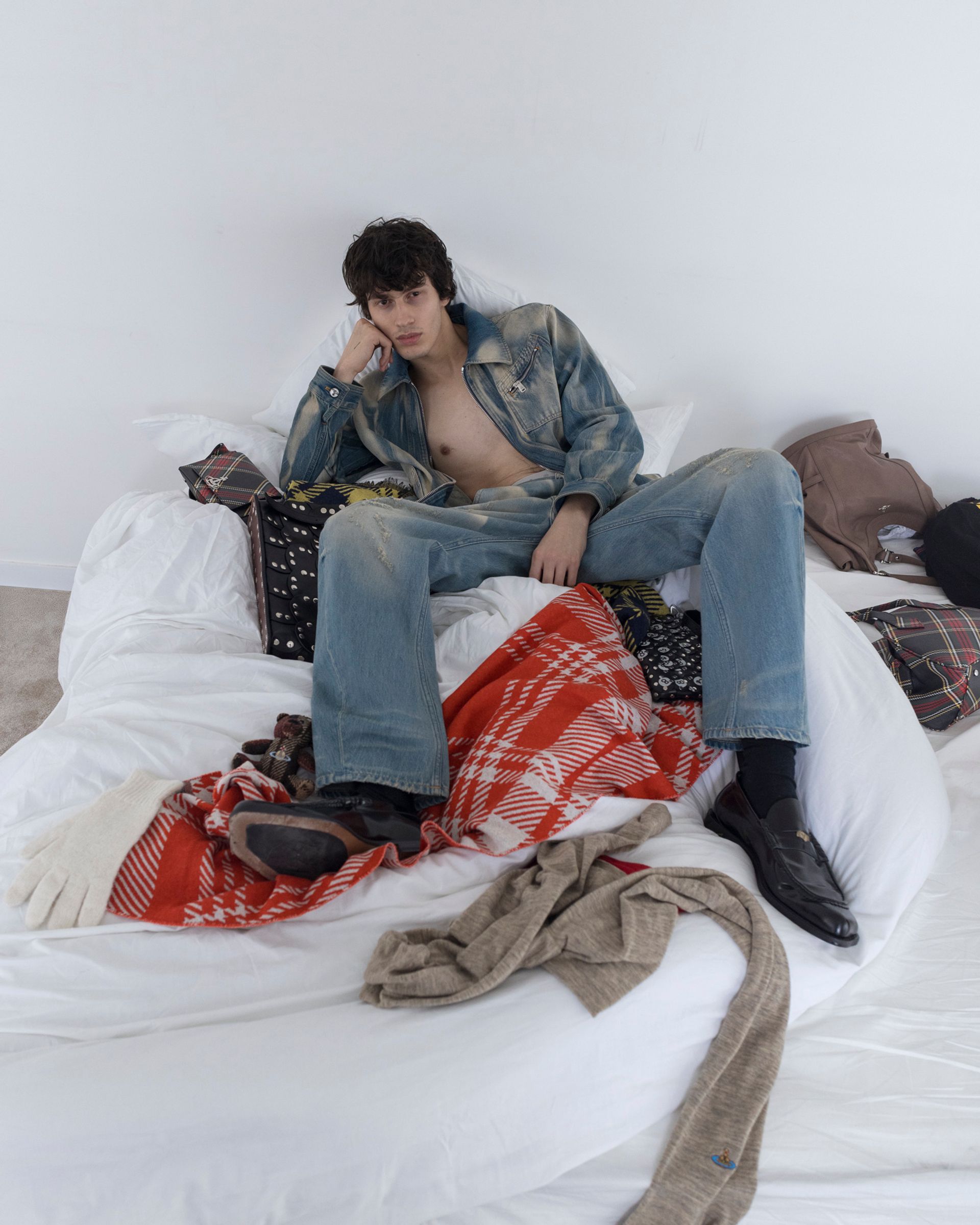 Vivienne Westwood AW25/26 - Pavel Golick styled by Sabina Schreder