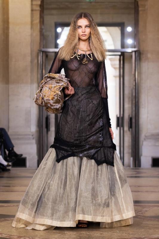 Andeas Kronthaler for Vivienne Westwood SS26styling by Sabina Schreder