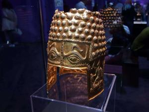 Des trésors antiques en or volés dans un musée néerlandais, trois suspects arrêtés