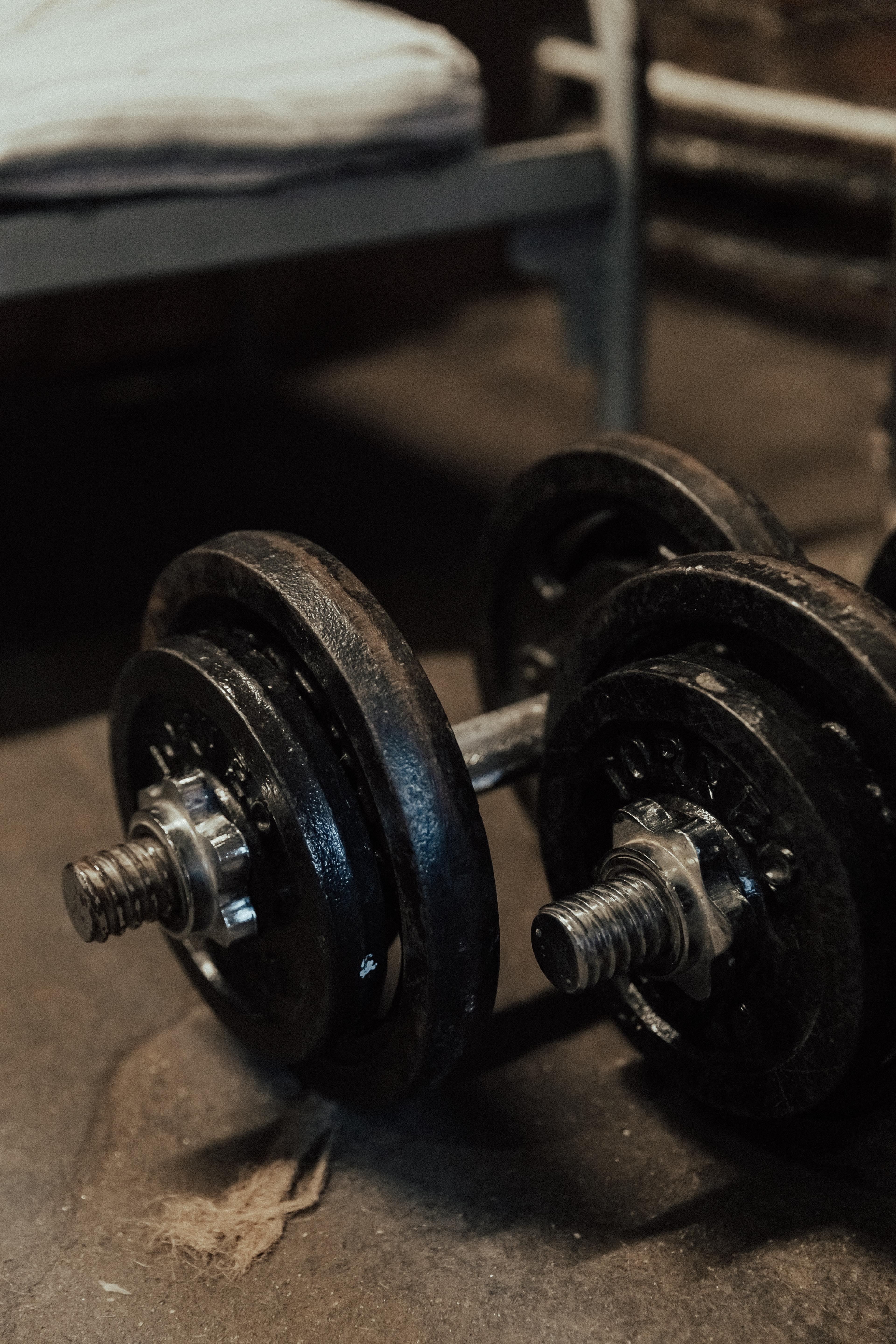 isolation vs. compound exercises