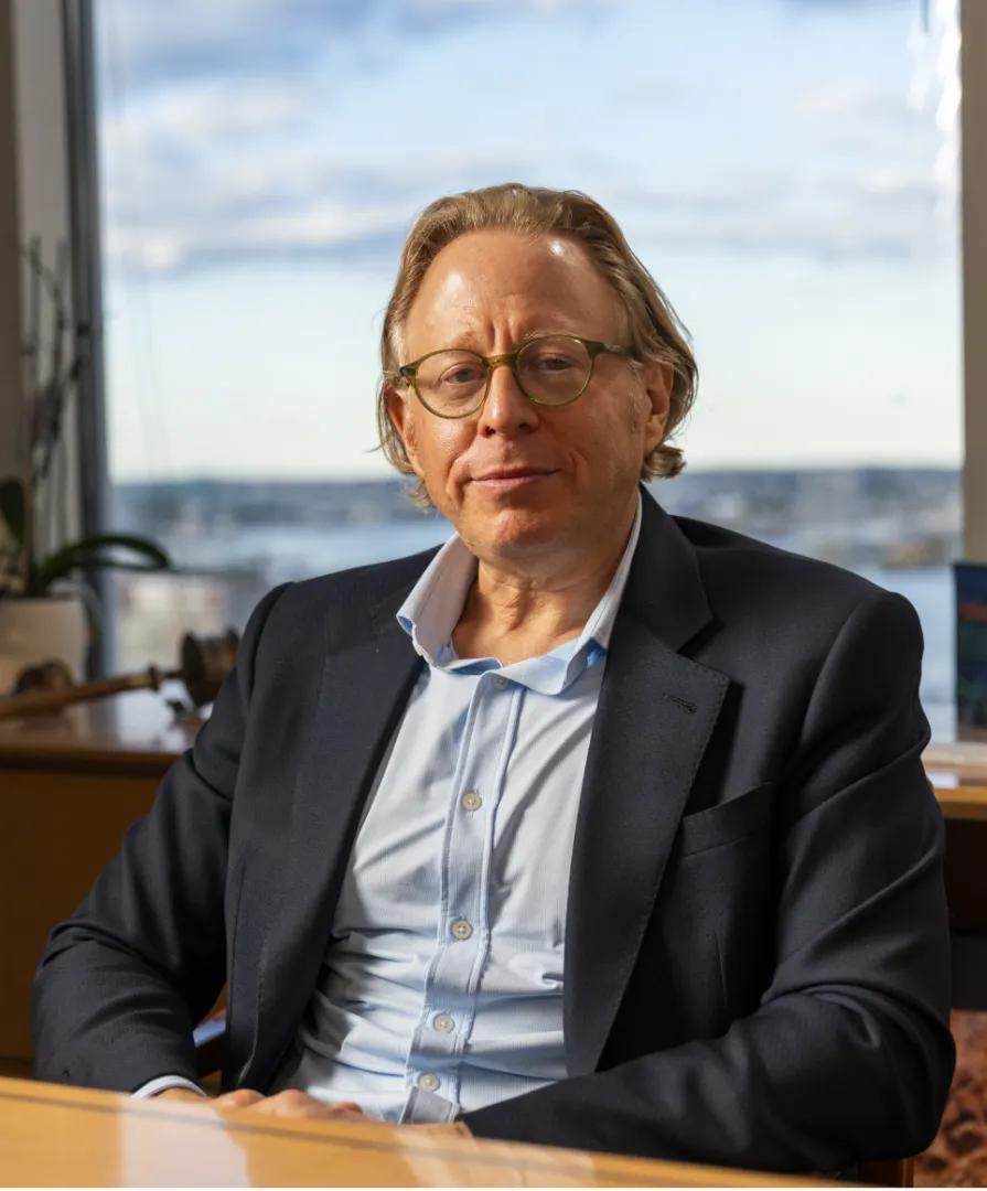 Jeffrey Glassman portrait