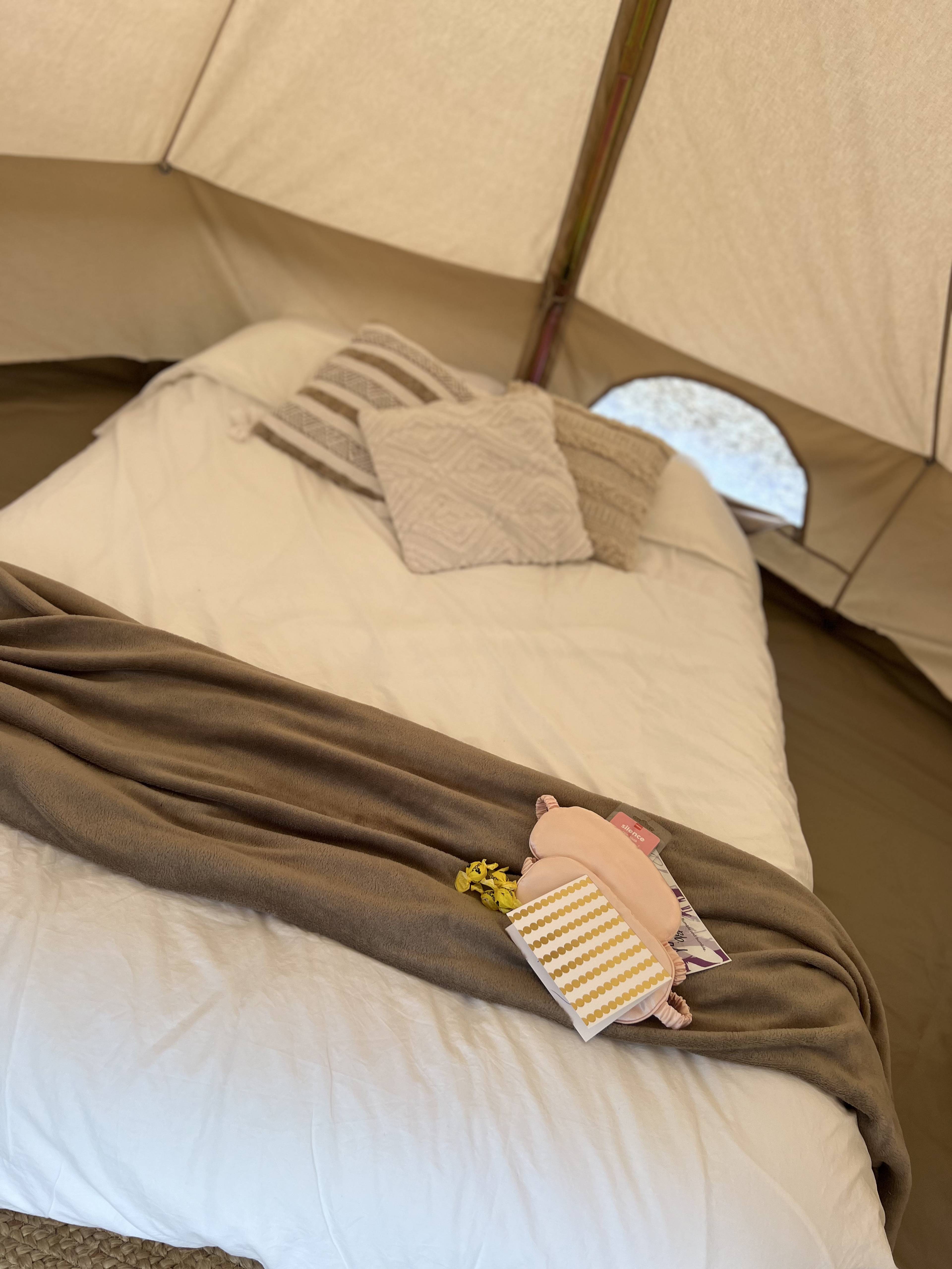 Glamping × Yogha retreat