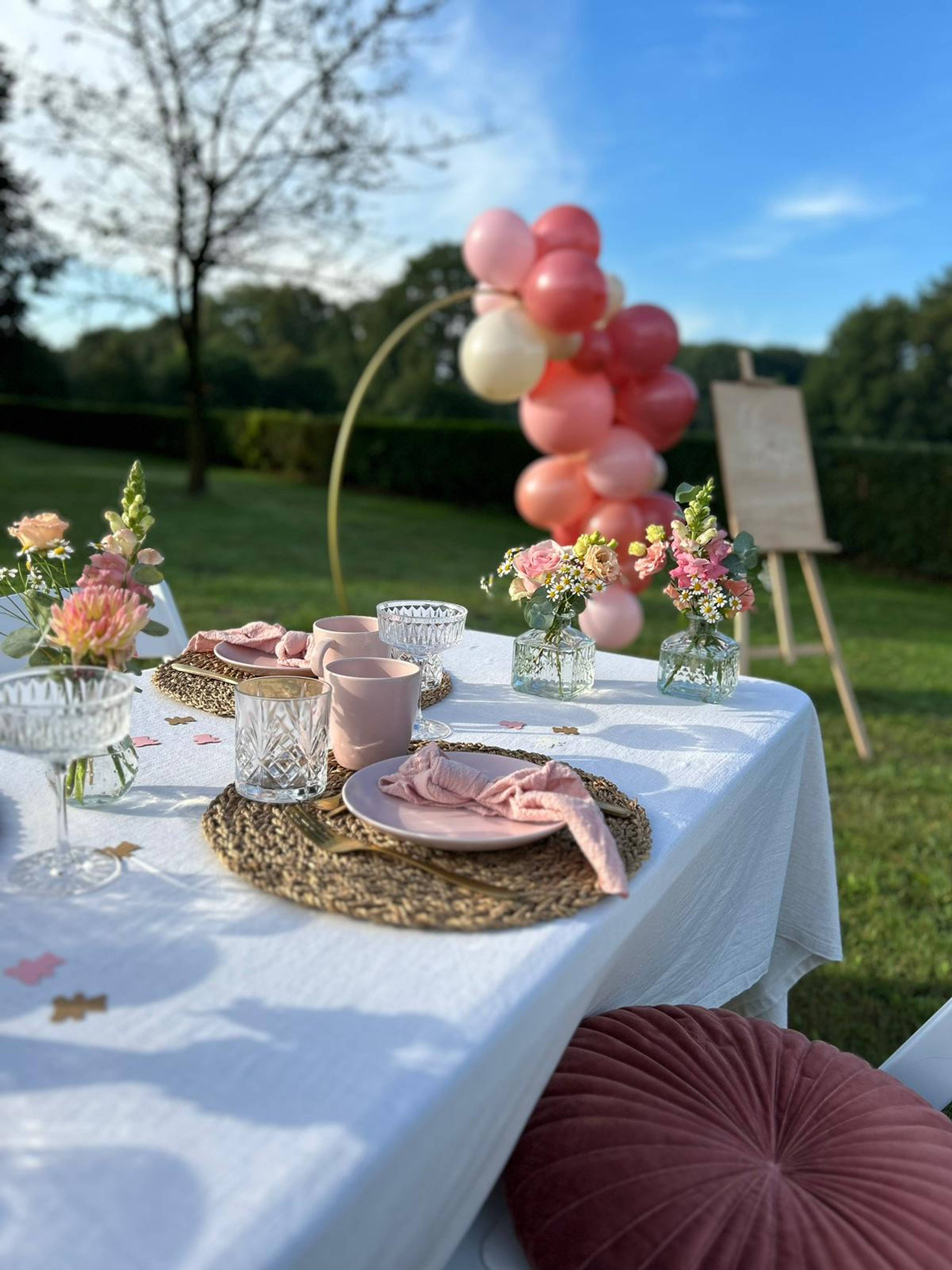 Baby in bloom — babyshower