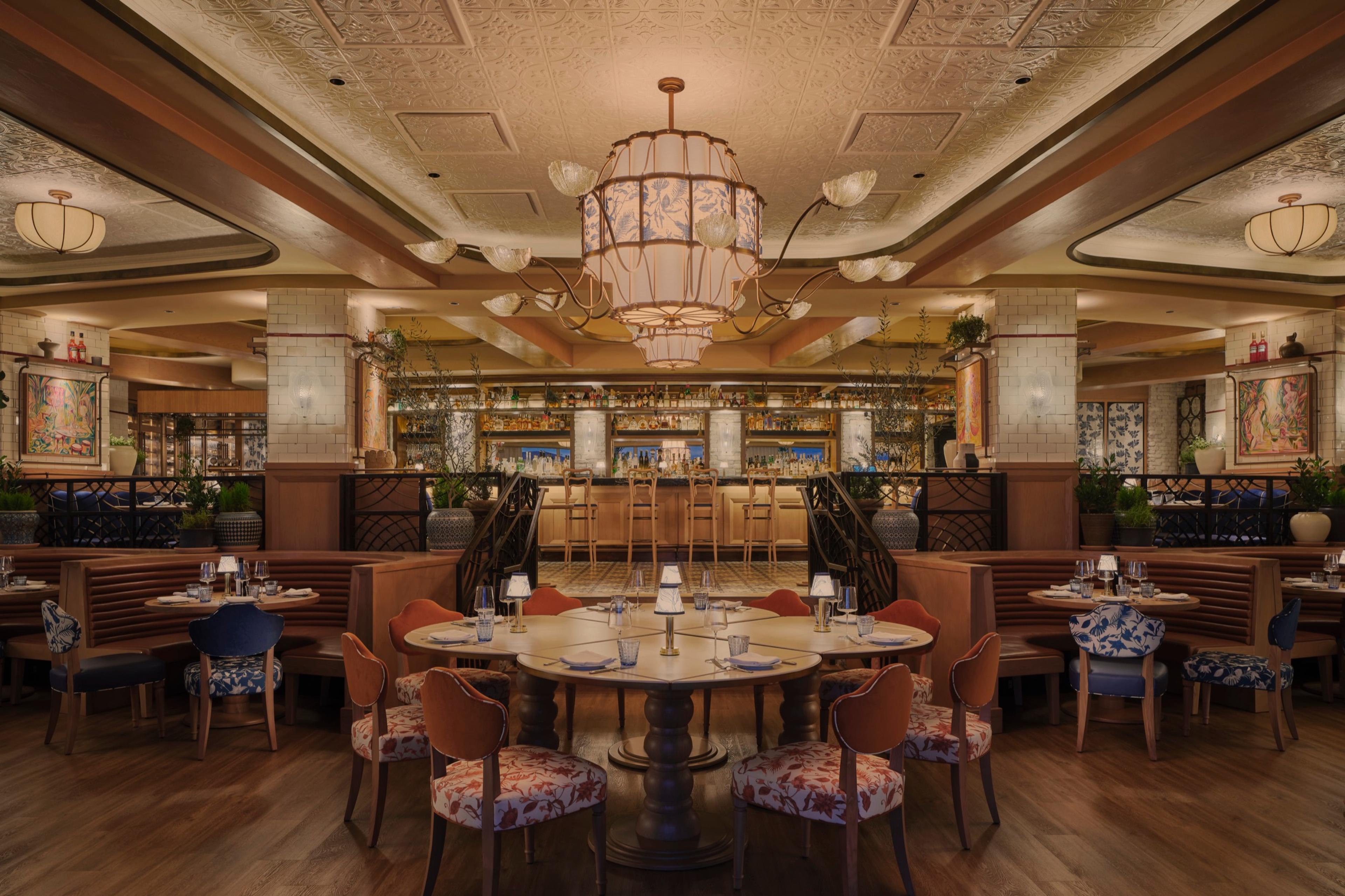 NEOZ Custom Victoria — LAVO, Singapore