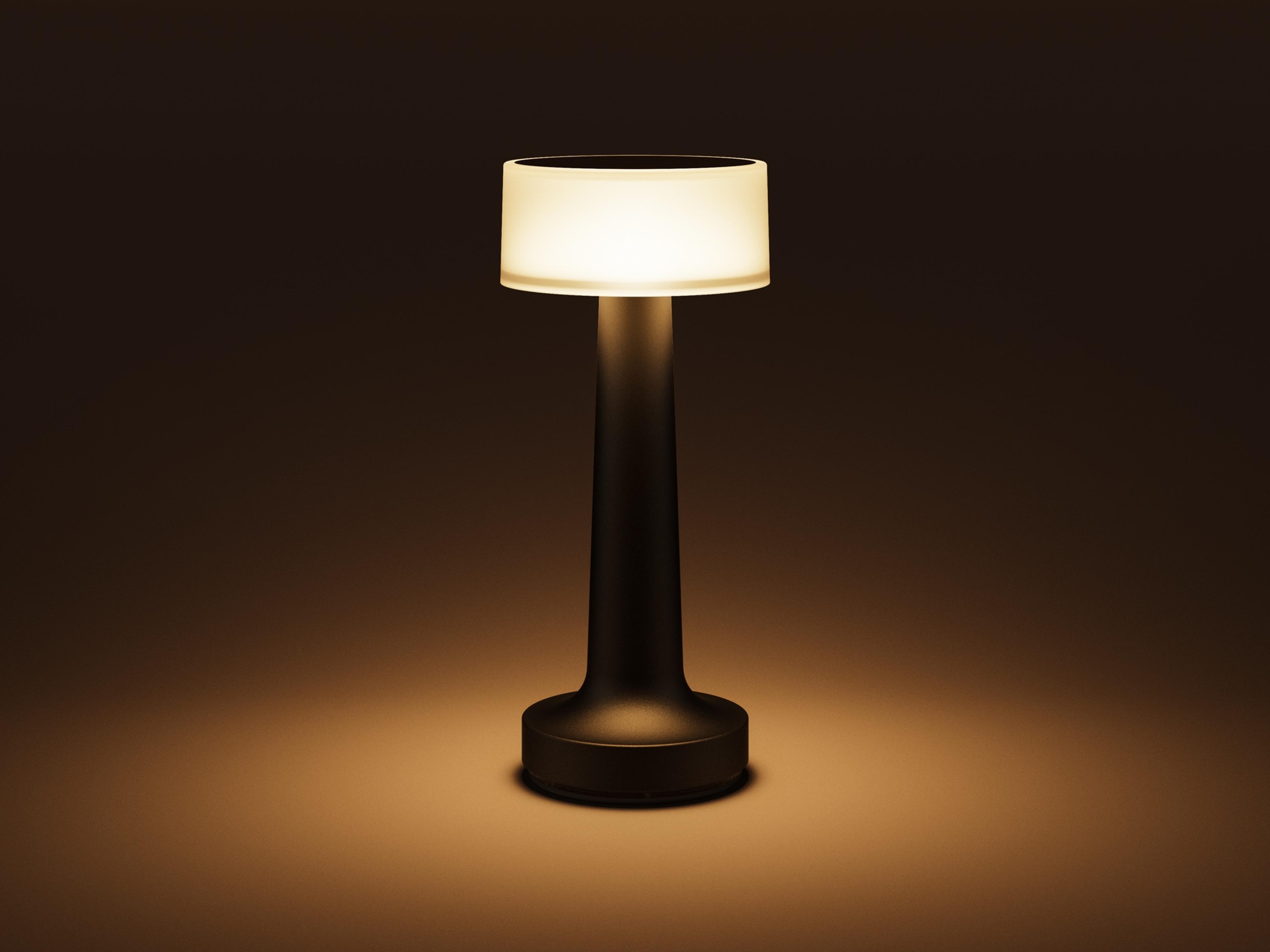 Cooee — Cooee 1c / Sandblasted Black / Warm White (2600K)