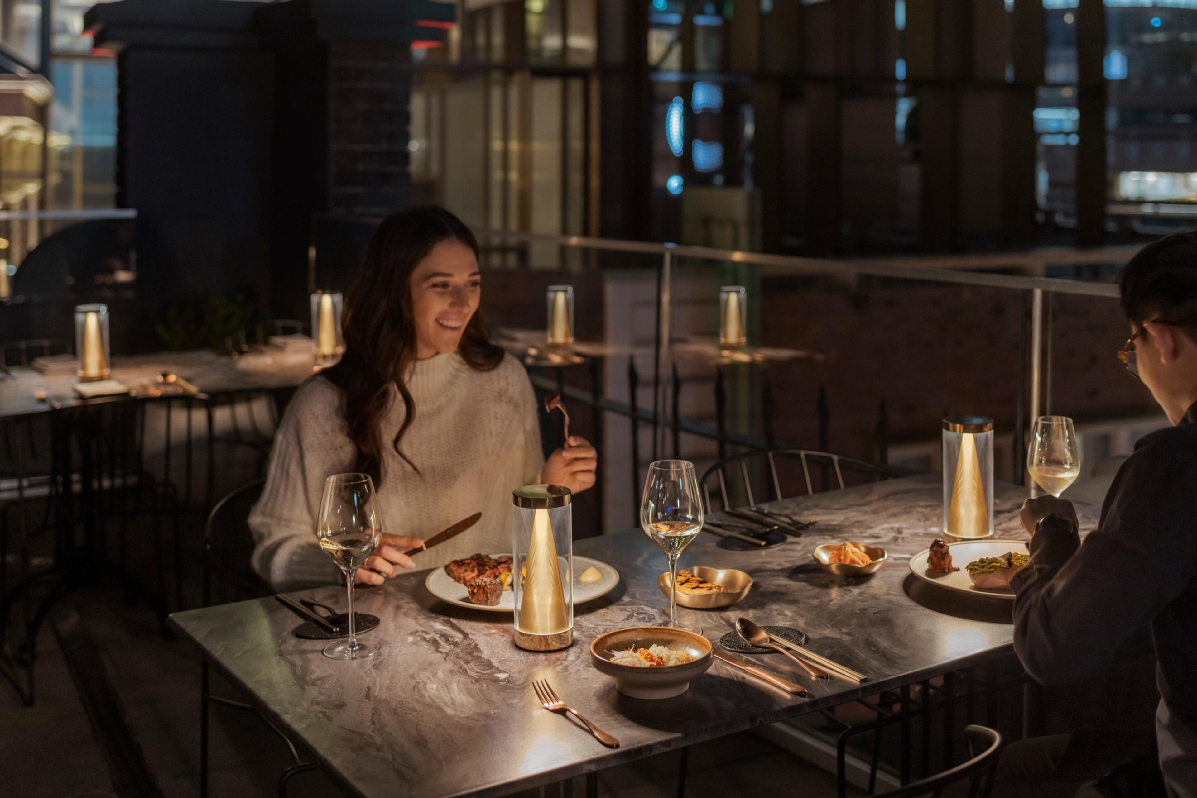 NEOZ Apex — Jung Sung, Sydney