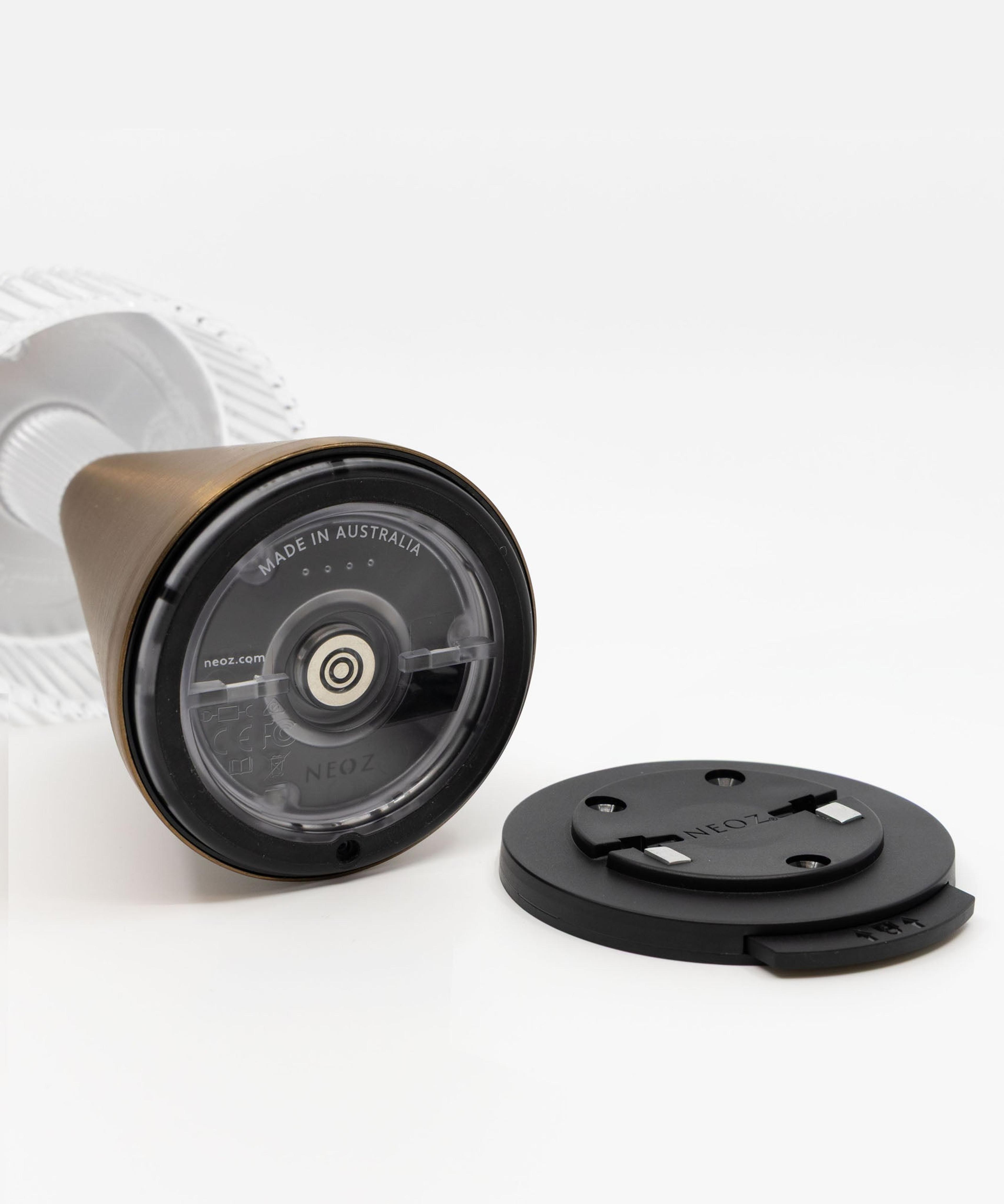 Cordless Lamp Lock