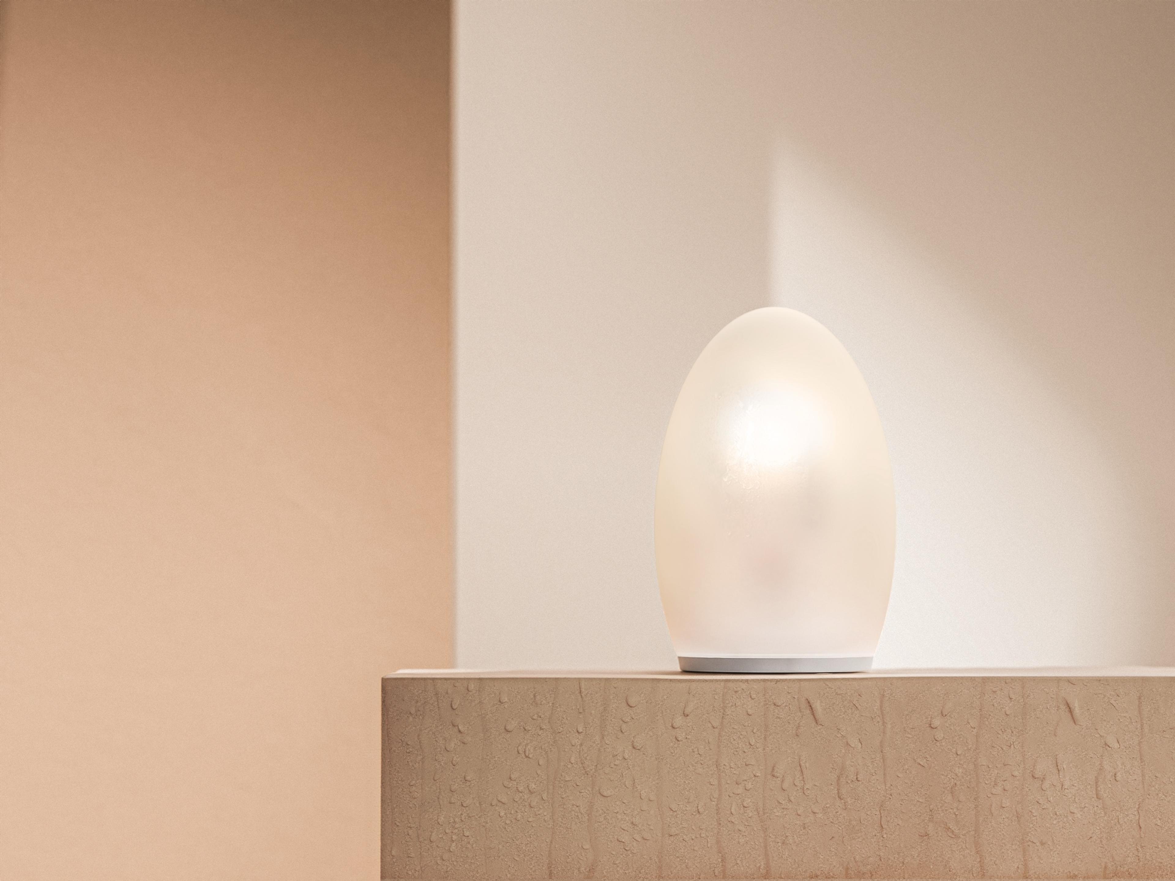 Egg — Original / Warm White (2600K)