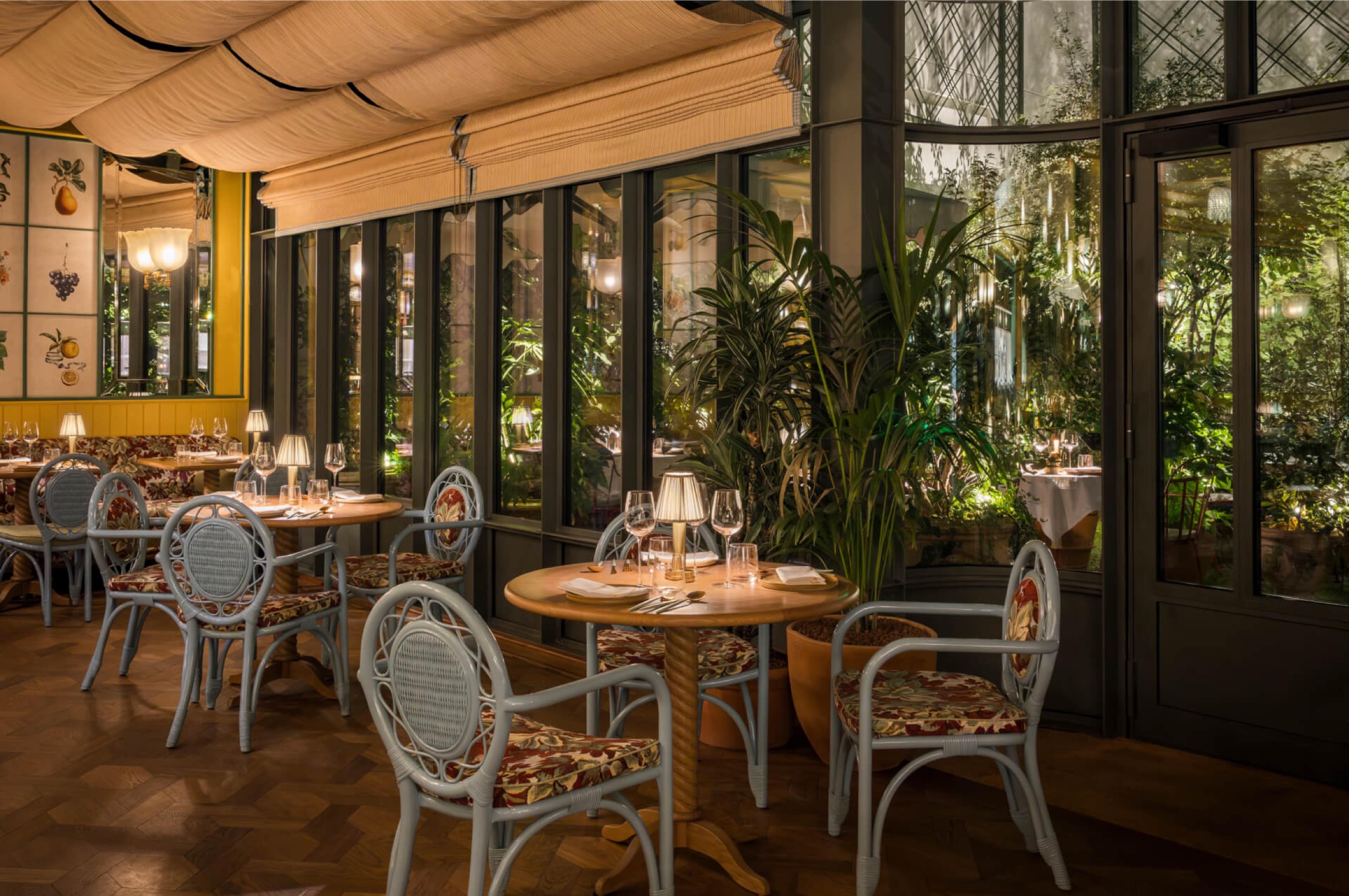 NEOZ Victoria — La Fantaisie, Paris