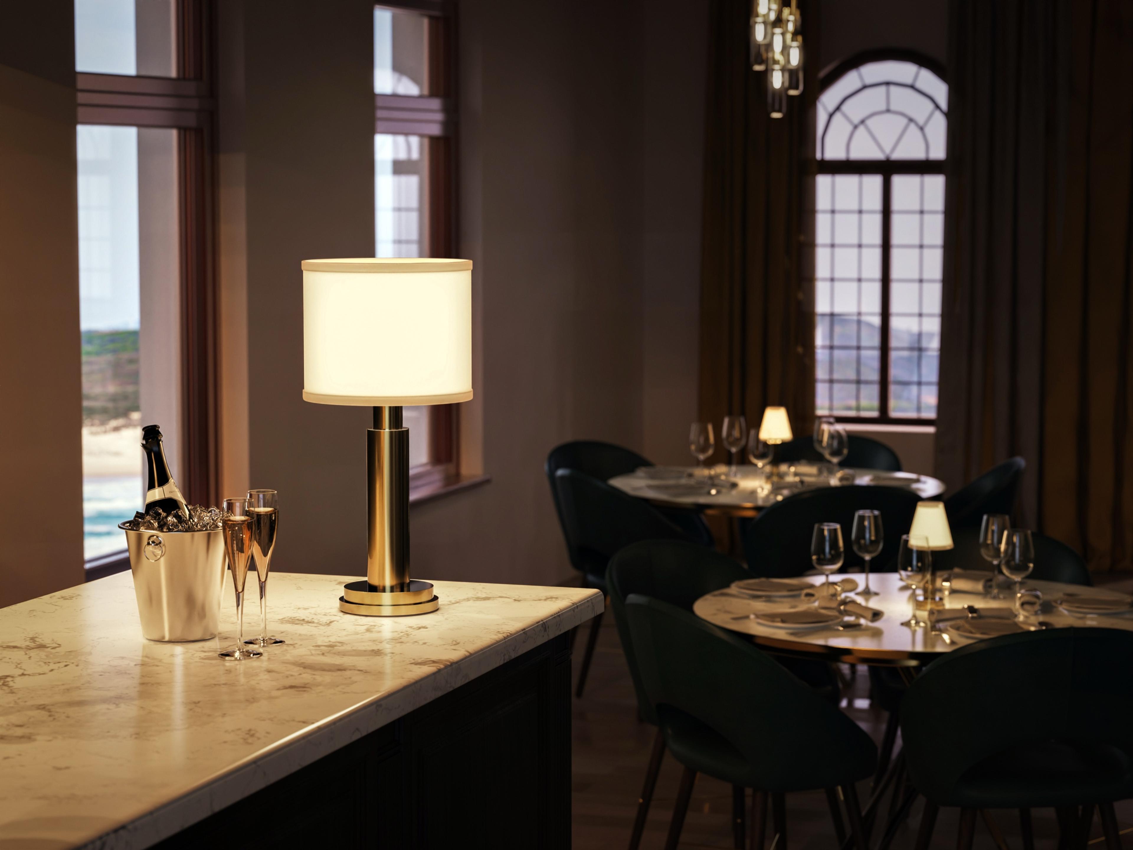 NEOZ Elizabeth — Bar Setting