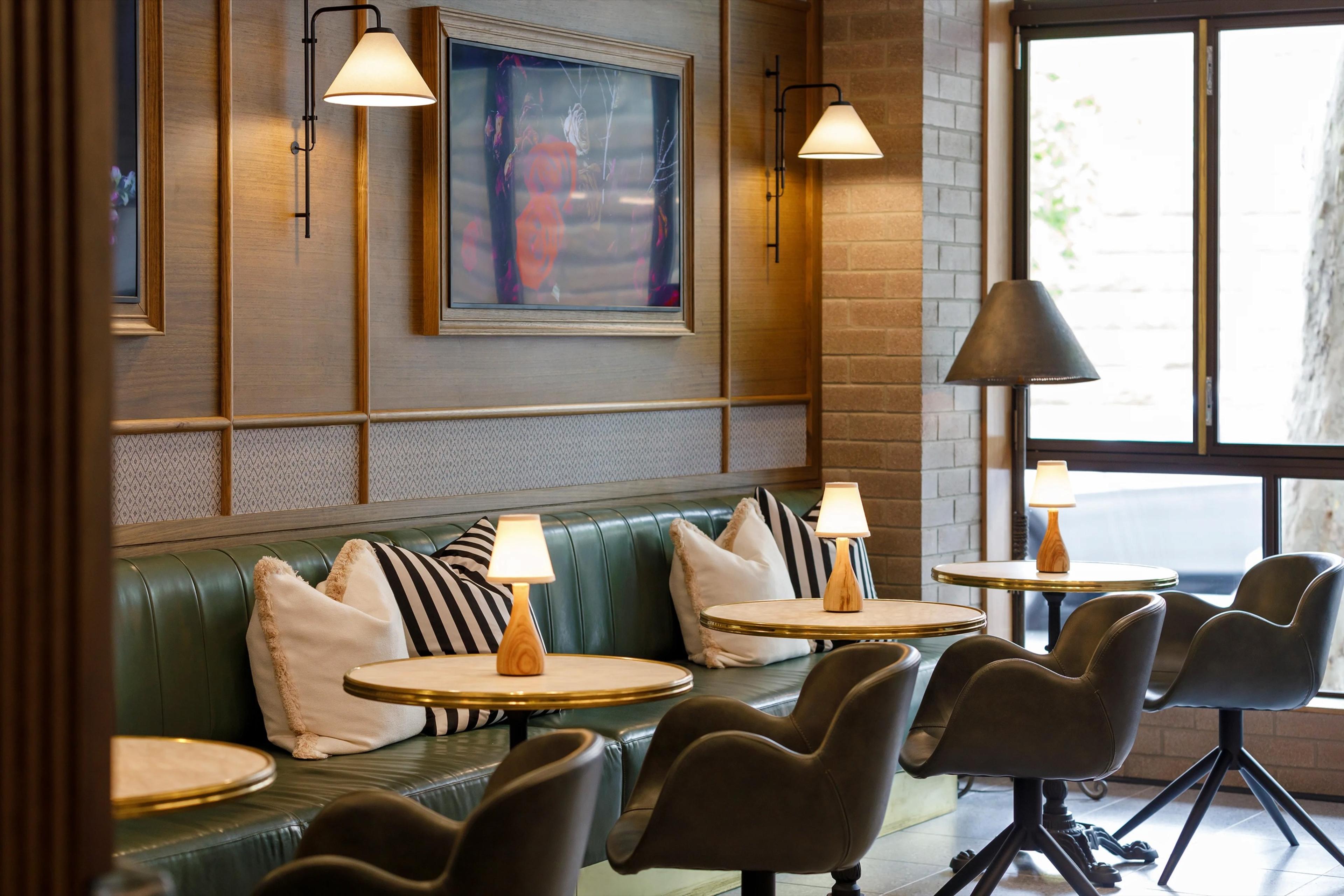 NEOZ Bellingen — 202 Elizabeth Hotel, New York