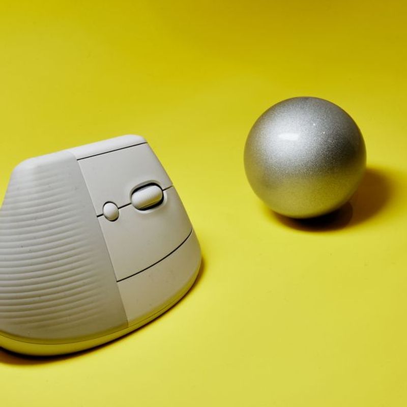 Wireless Ergonomic Mouse