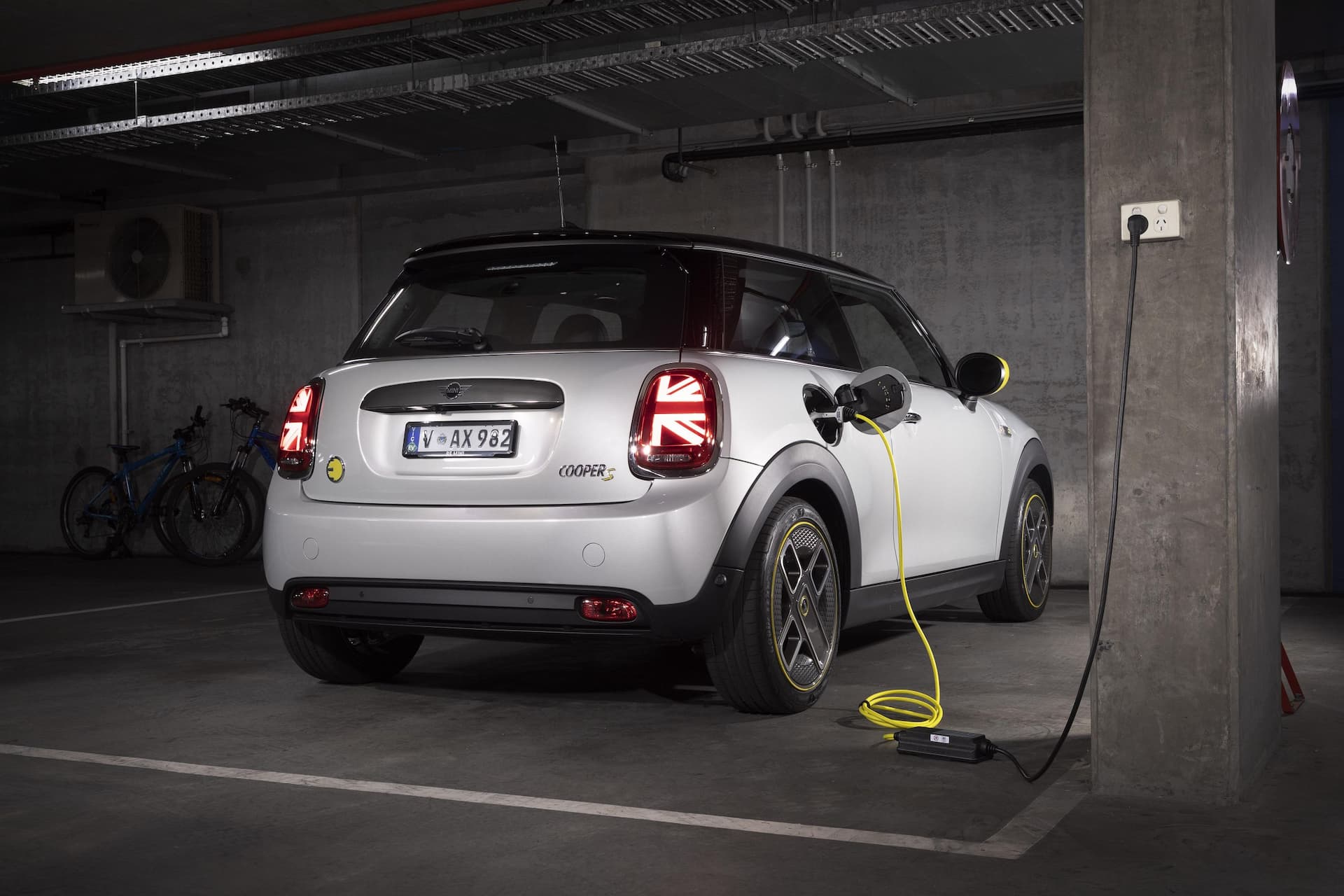 Mini Cooper Electric charging from domestic powerpoint in apartment basement