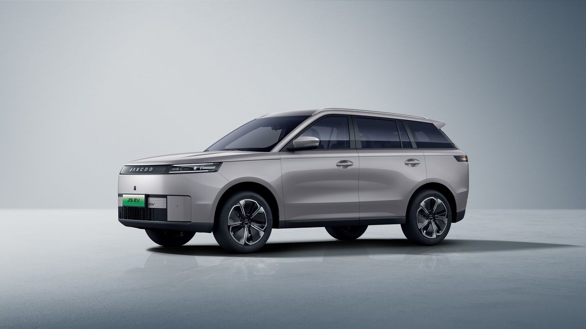 Jaecoo J5 EV Arrives in Australia with Pet-Friendly Interior and 402km Range