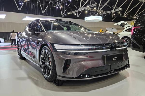 zecar image