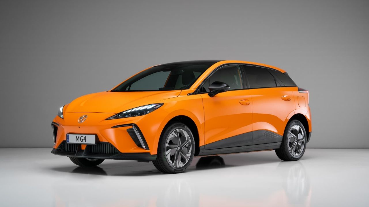 2023 MG4 price and specs: Affordable electric hatch gets cheaper ...